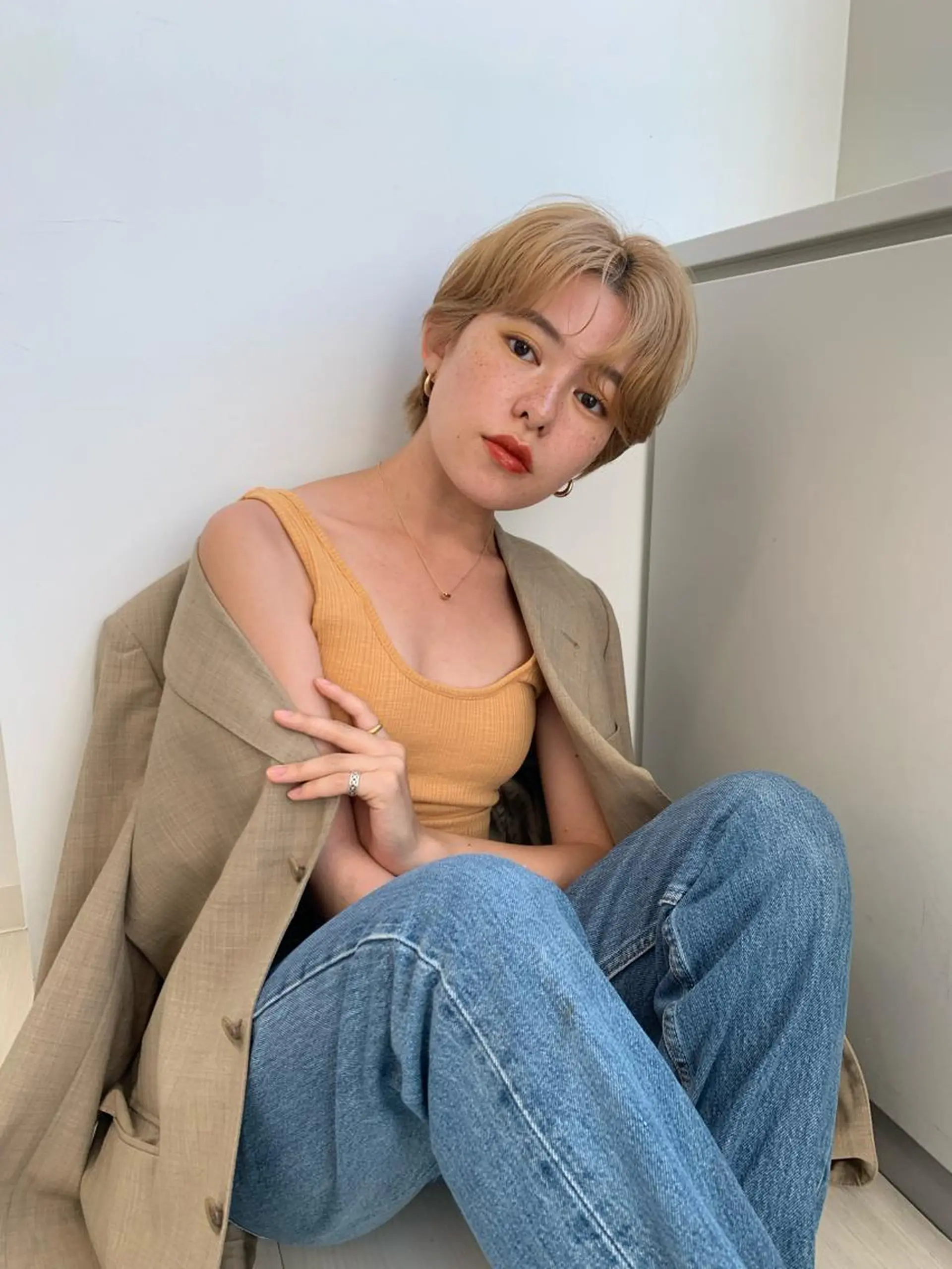 ショート カラー ハイトーンカラー ショートヘア カット ヘアカラー トリートメント レイヤー/顔周り /AKARIのヘアスタイル