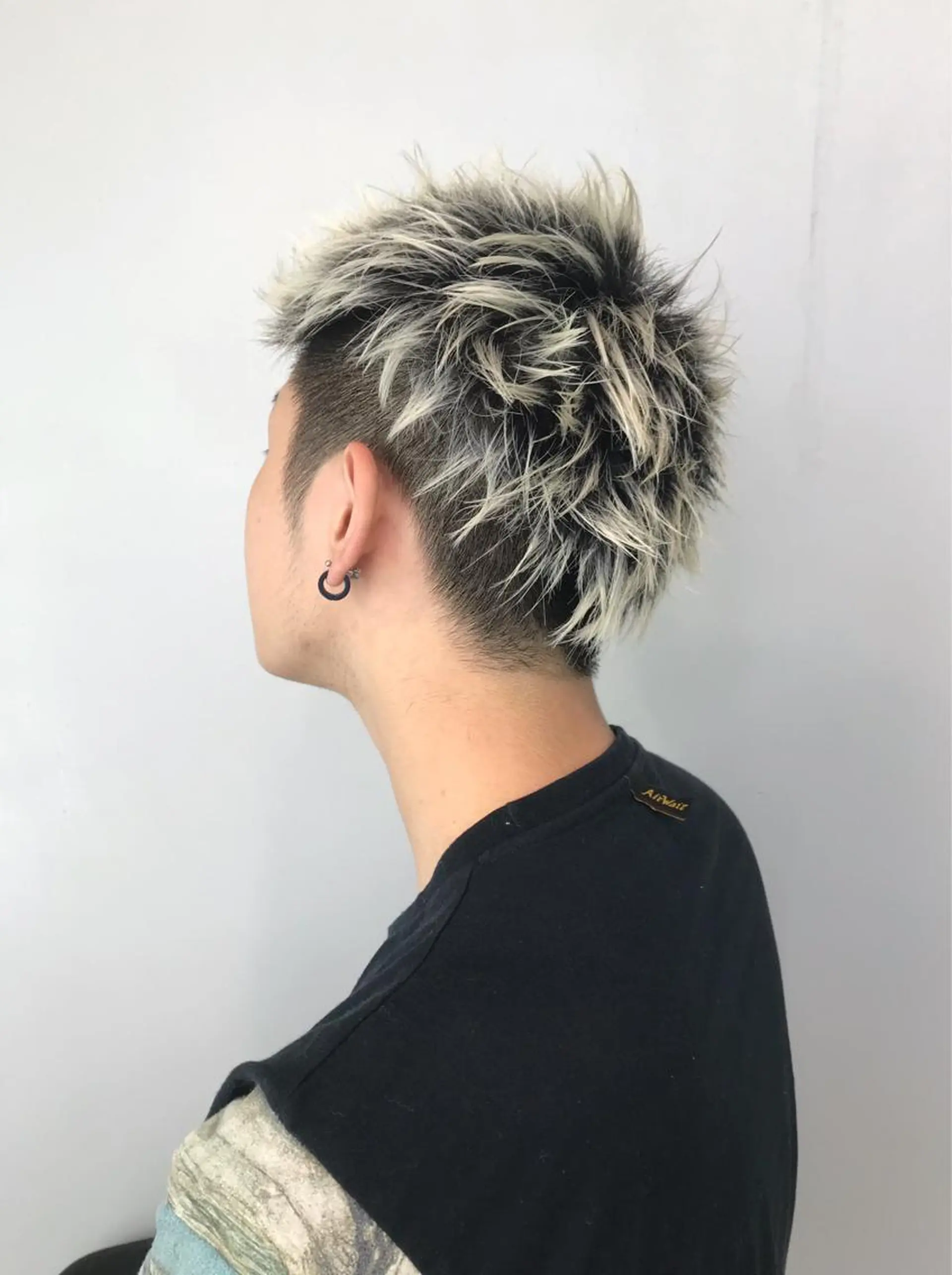 ショート カラー メンズ ヘアカラー VIRETTA所属・山下 亮輔のヘアスタイル