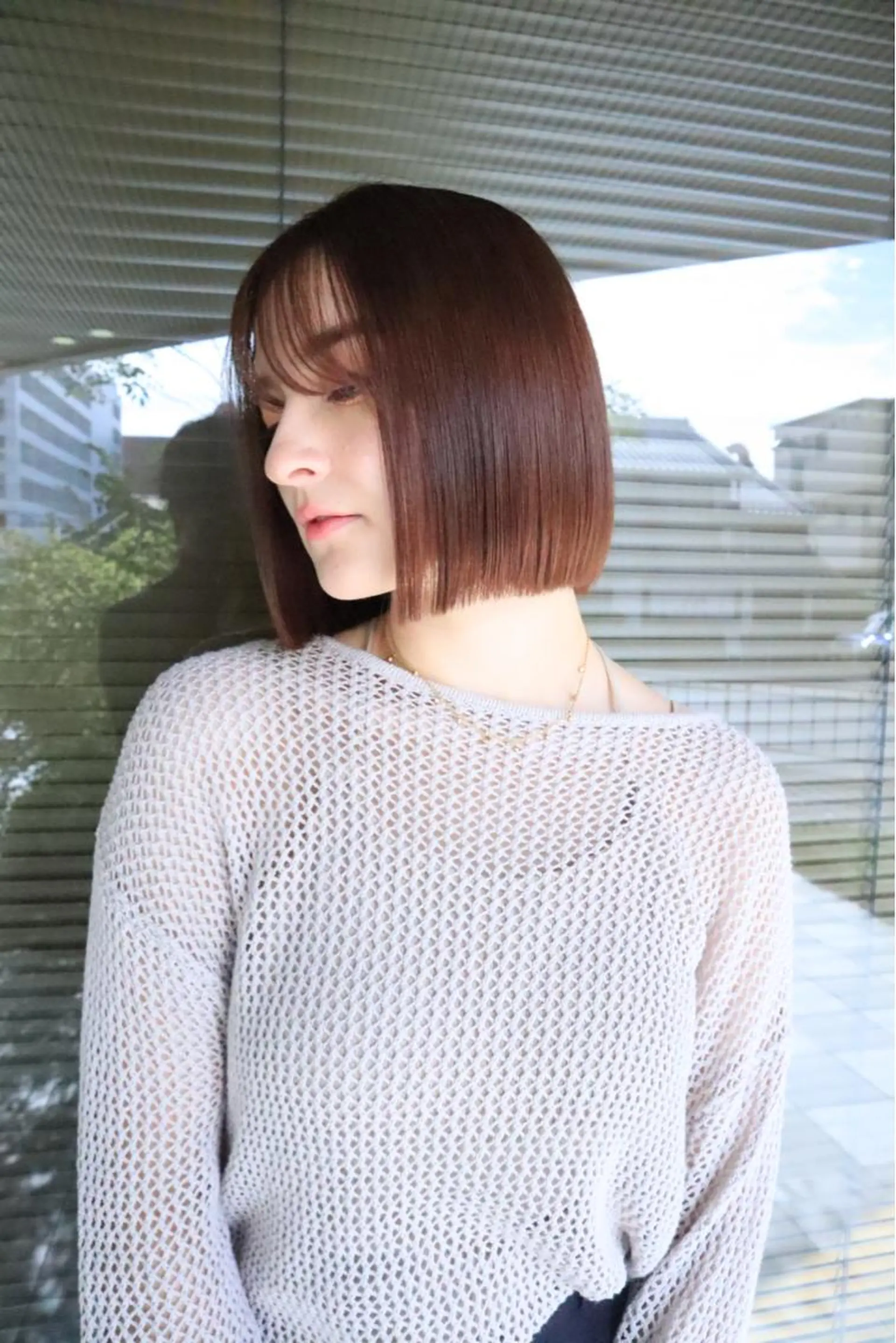 ショート カラー カット ヘアカラー 小町康耀　ボブ /顔周りレイヤーのヘアスタイル