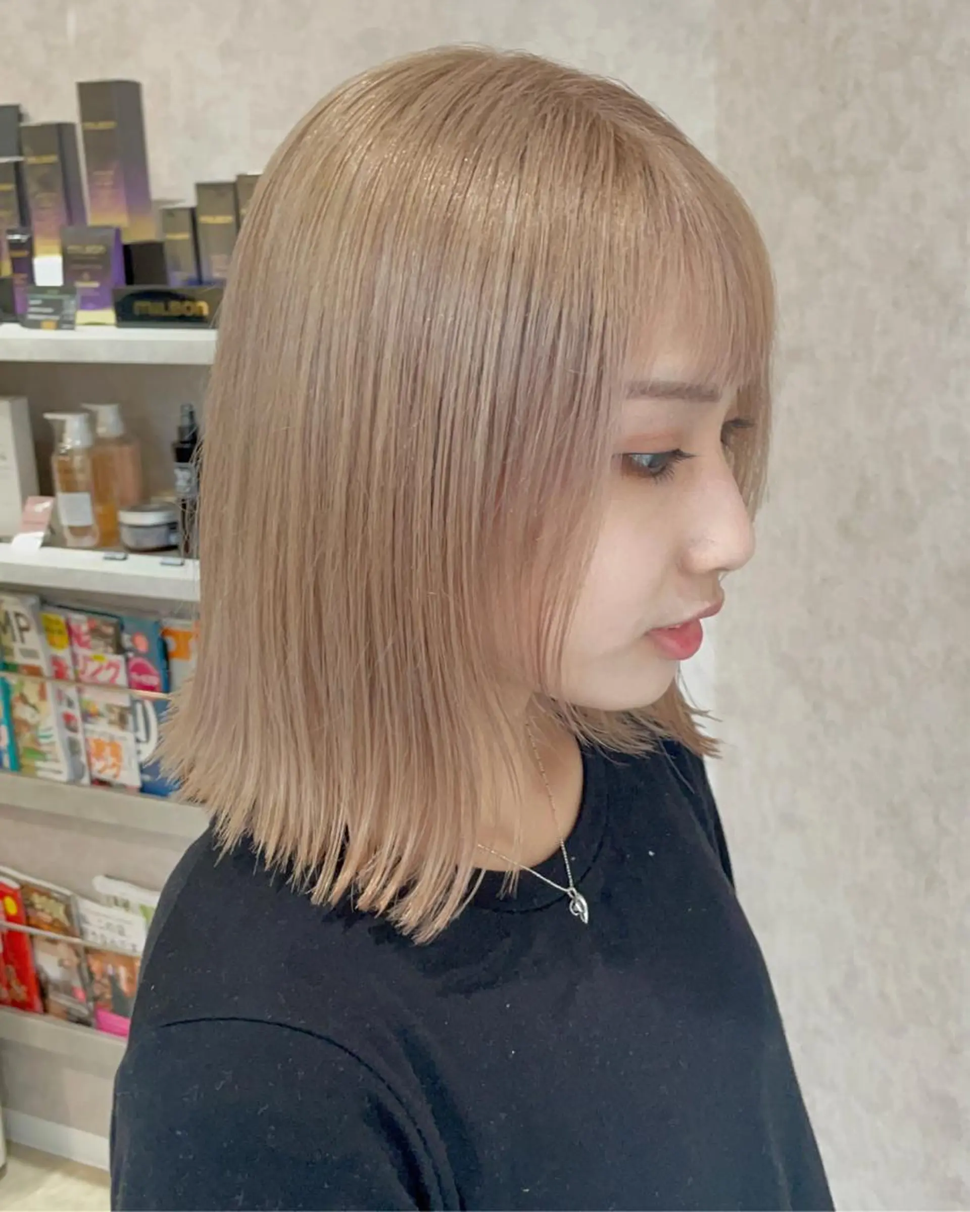 カラー ベージュカラー ミルクティーベージュ ヘアカラー Taku ／ケアハイトーンのヘアスタイル