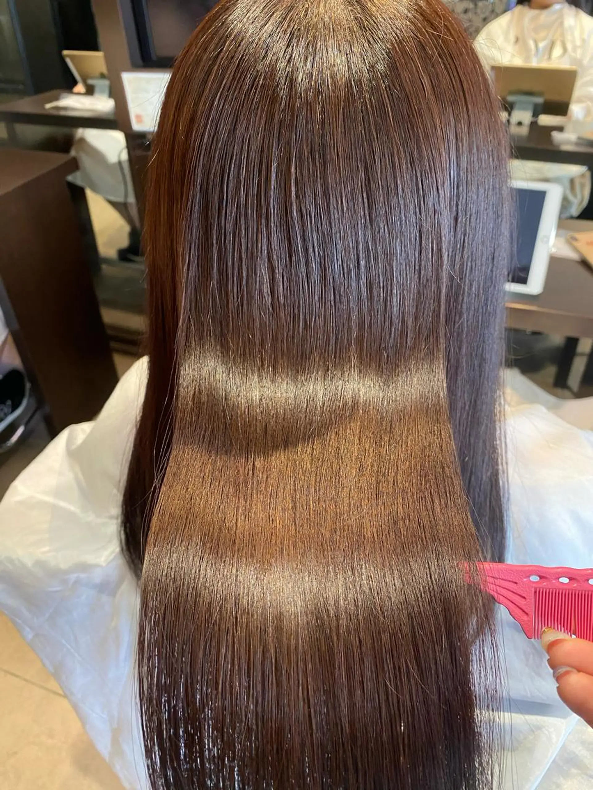 セミロング 山川 玲奈のヘアスタイル