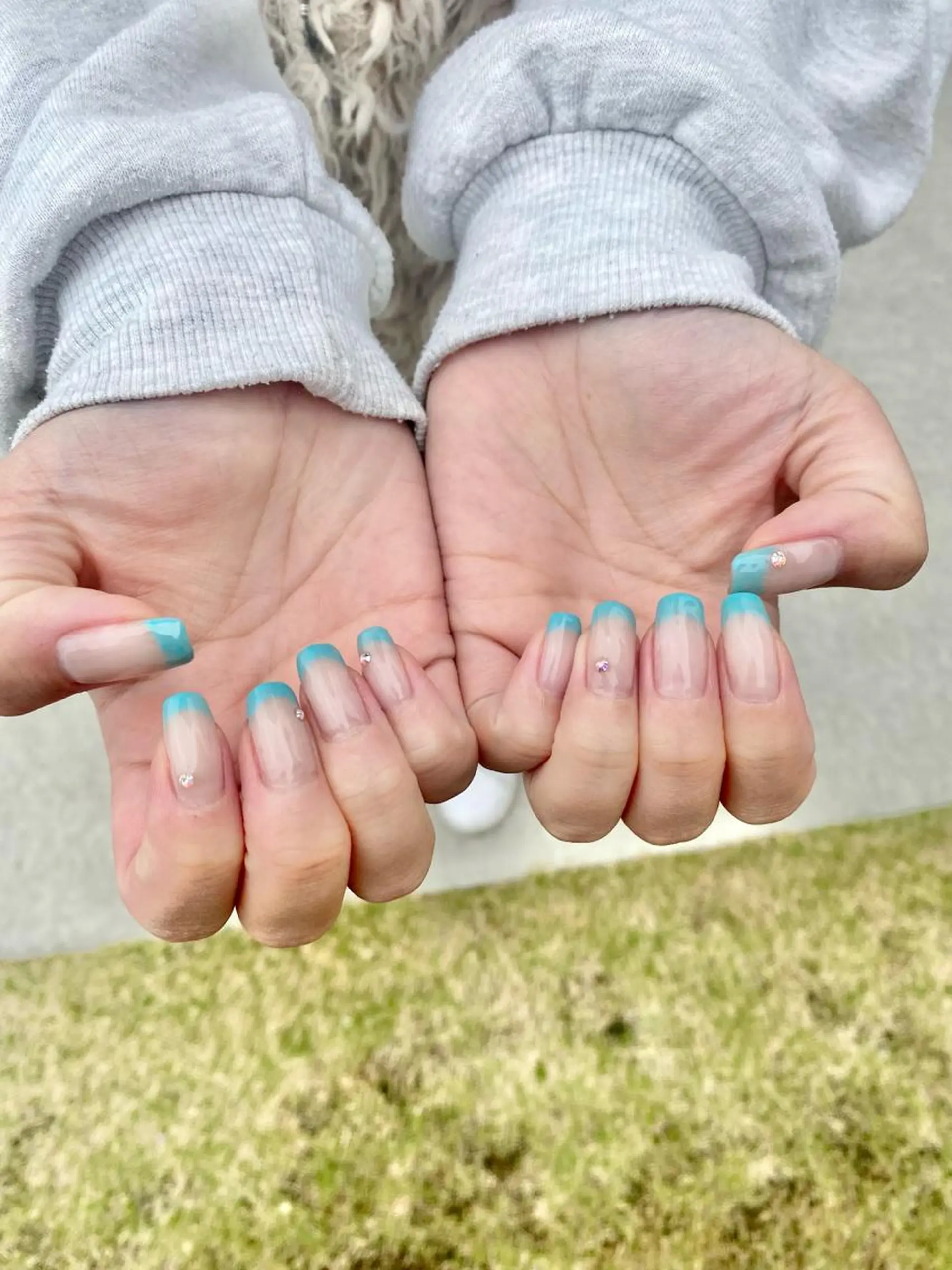 ネイル ストーンネイル moriyu nailのネイルデザイン