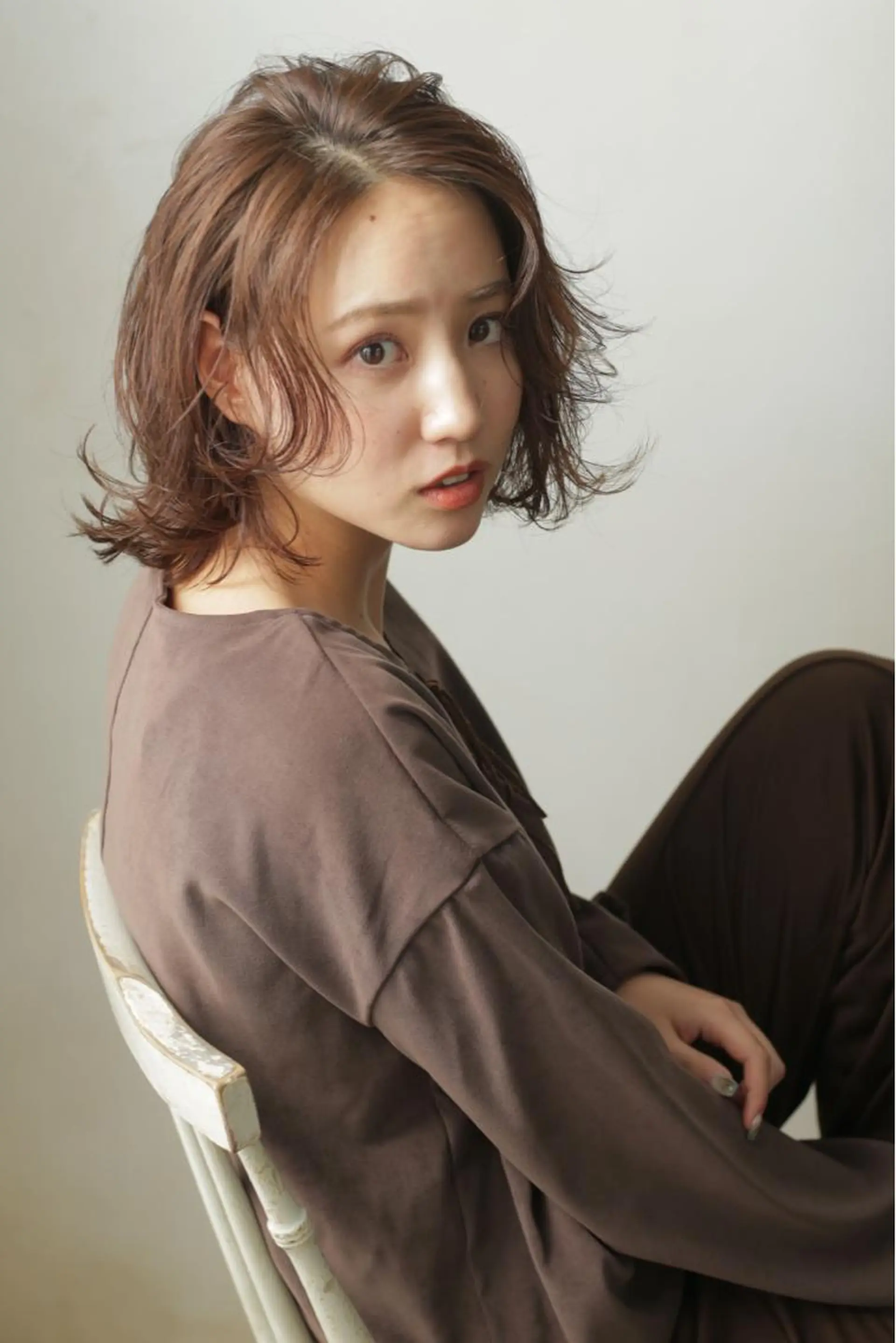 ミディアム カット ヘアカラー トリートメント 龍 門のヘアスタイル