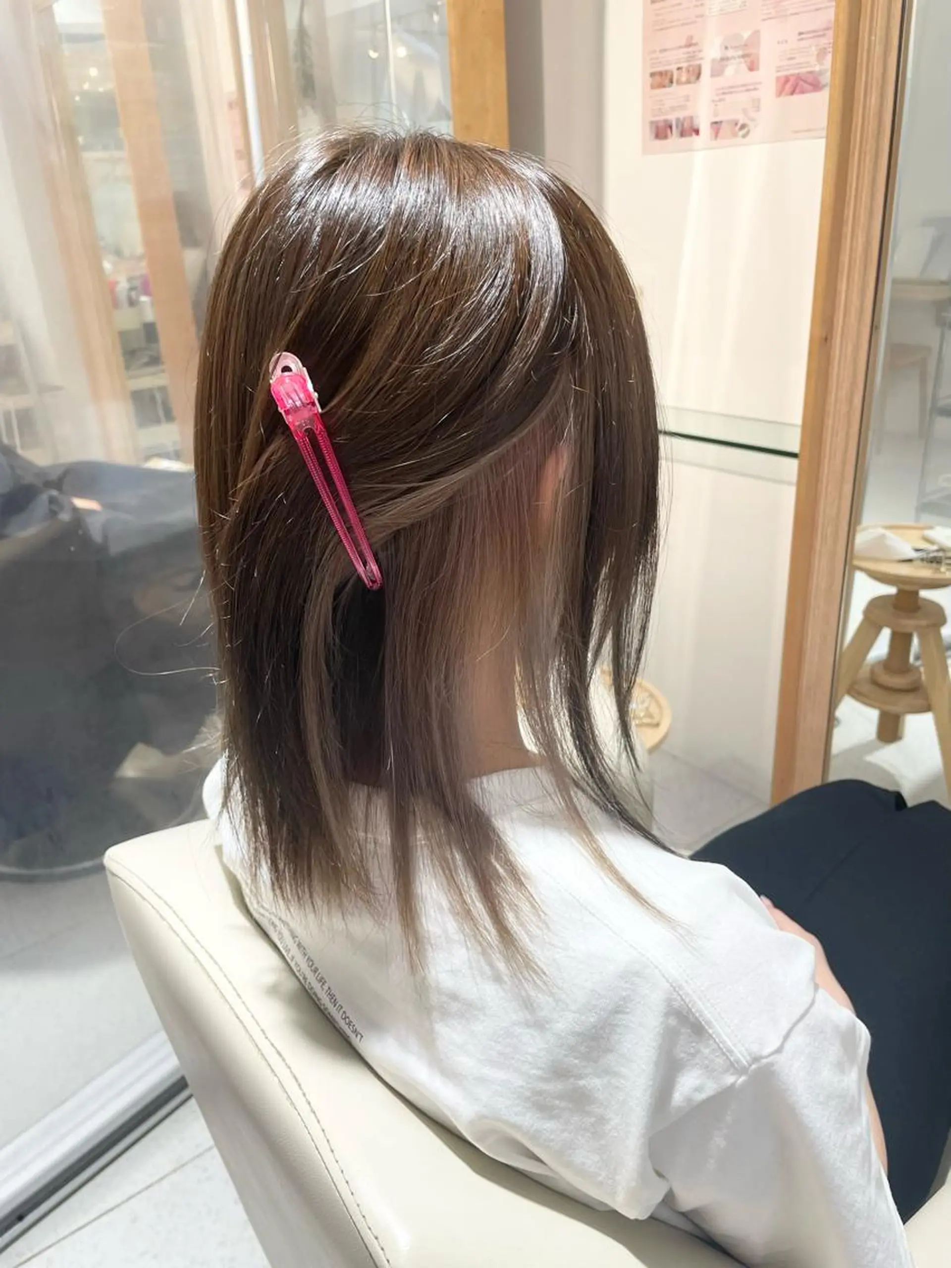 ミディアム カラー ベージュカラー ブリーチ ダブルカラー インナーカラー ホワイトベージュ 【NOE】┊ hanasakayaのヘアスタイル