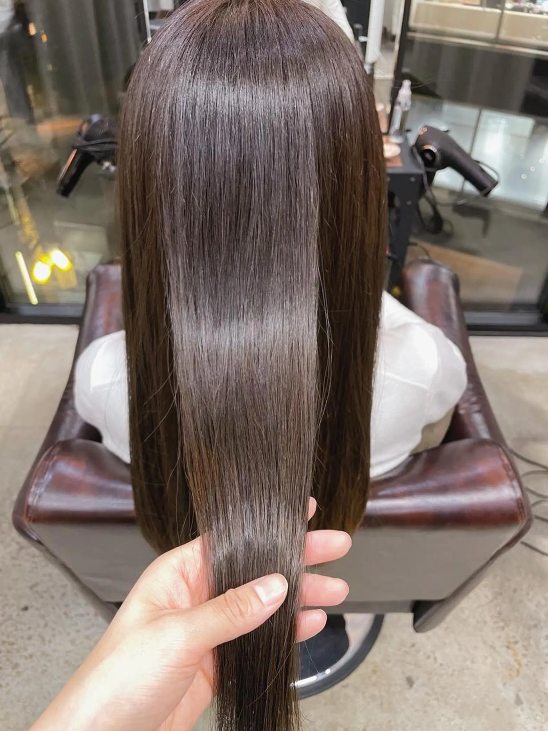 ロング カット ヘアカラー トリートメント 石上 沙也香のヘアスタイル