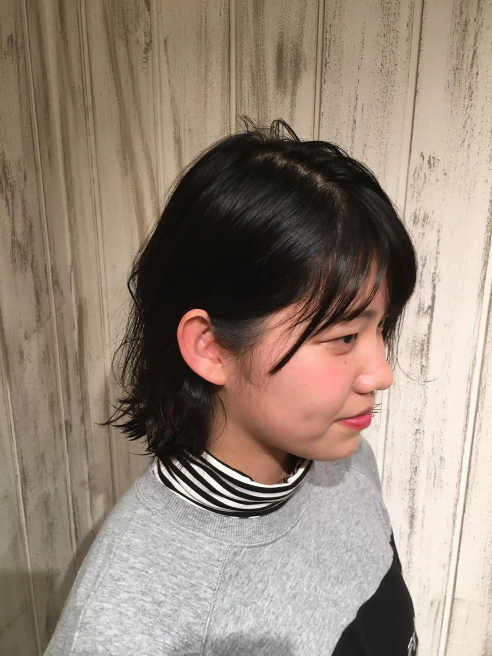 ミディアム 切りっぱなしボブ ボブ FENICE onthe beach所属・永井大樹✨ 透明感カラー✨のヘアスタイル
