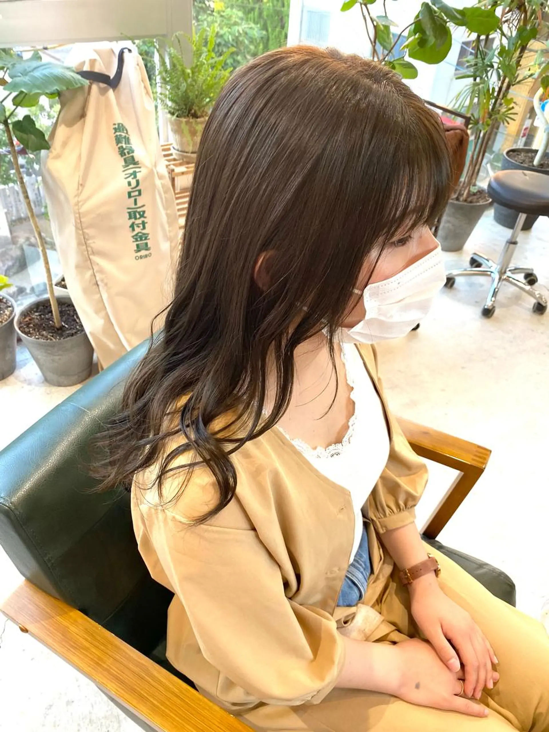 ロング カラー 鈴木 美紅のヘアスタイル