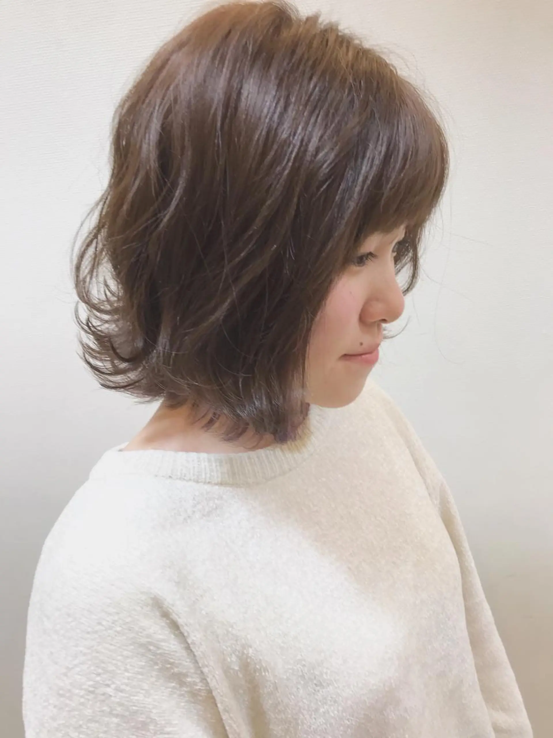 ミディアム カラー 外ハネヘア VOCE所属・北川 泰之のヘアスタイル