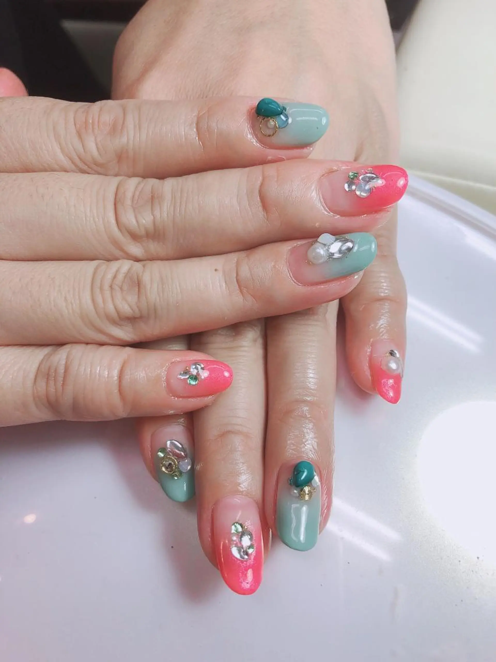 ネイル 石原 夕華のネイルデザイン