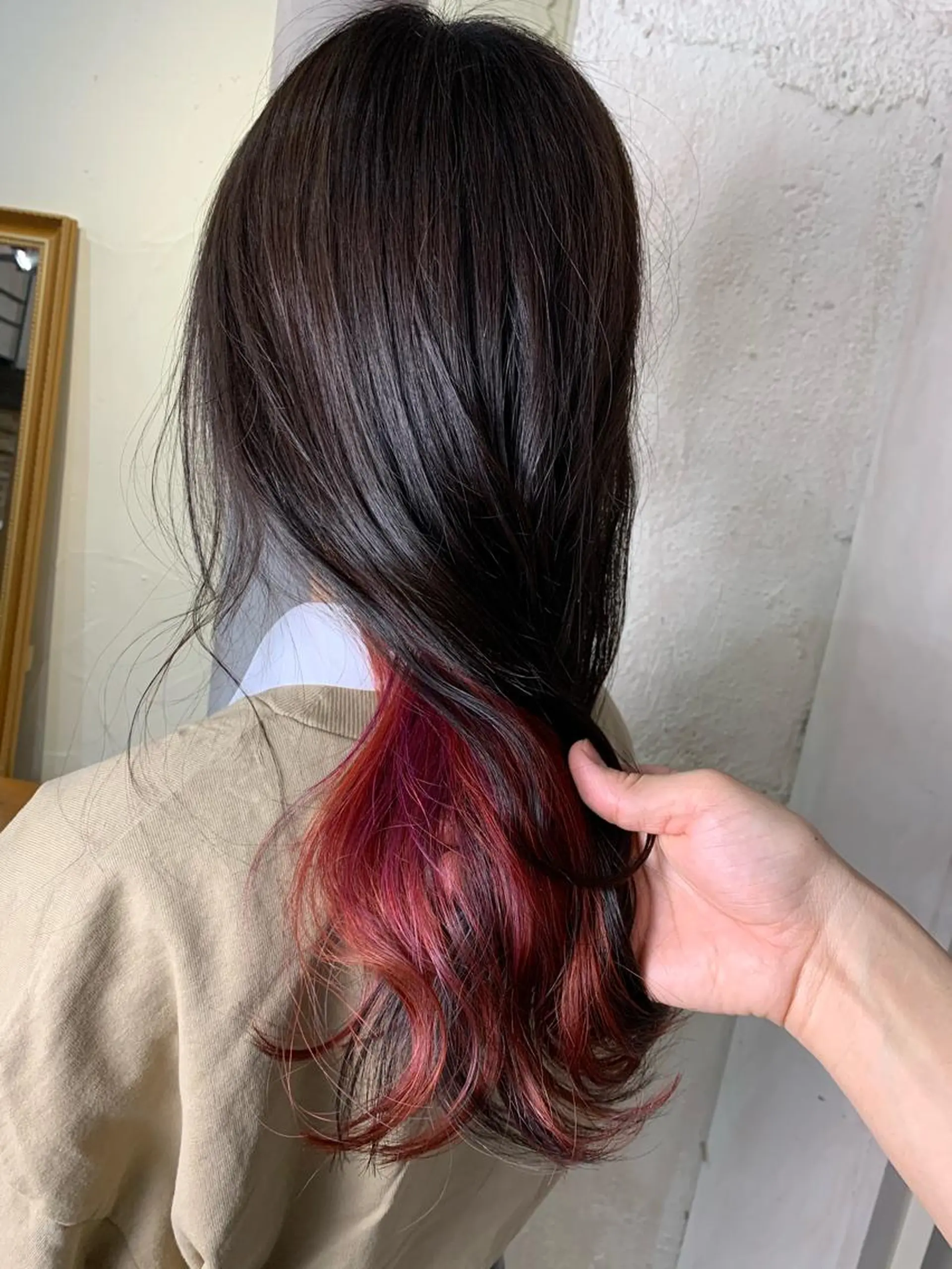 ロング カラー インナーカラー 透明感カラー特化型 NAOKIのヘアスタイル