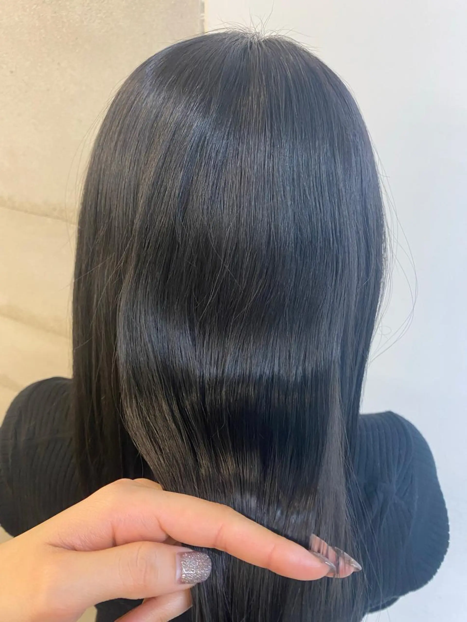 カラー ブルーカラー 上田 エミのヘアスタイル