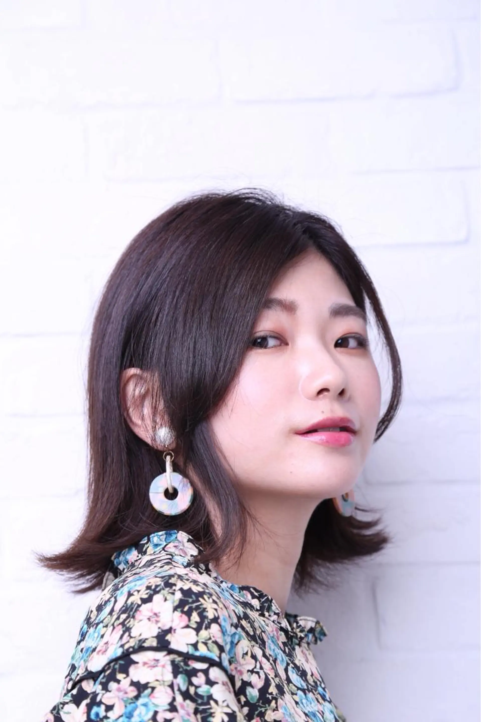 ミディアム 外ハネヘア Ando Raycoのヘアスタイル
