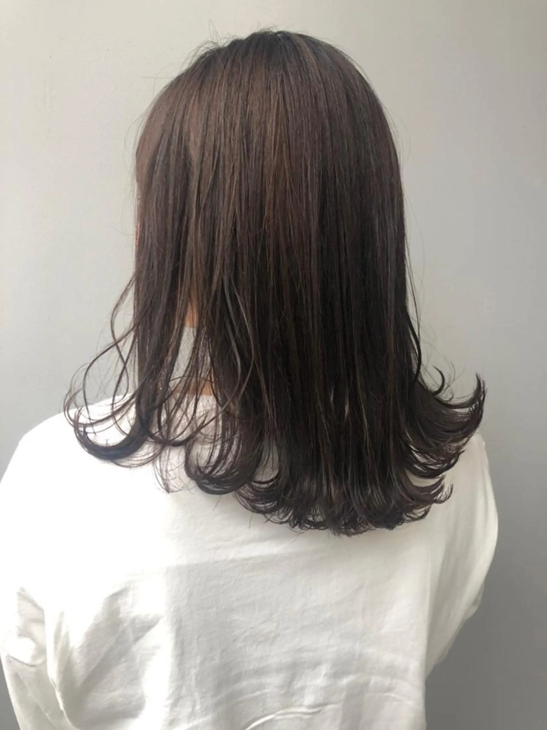 セミロング カラー ヘアアレンジ ヘアカラー トリートメント ヘッドスパ Nero✂︎ officialのヘアスタイル