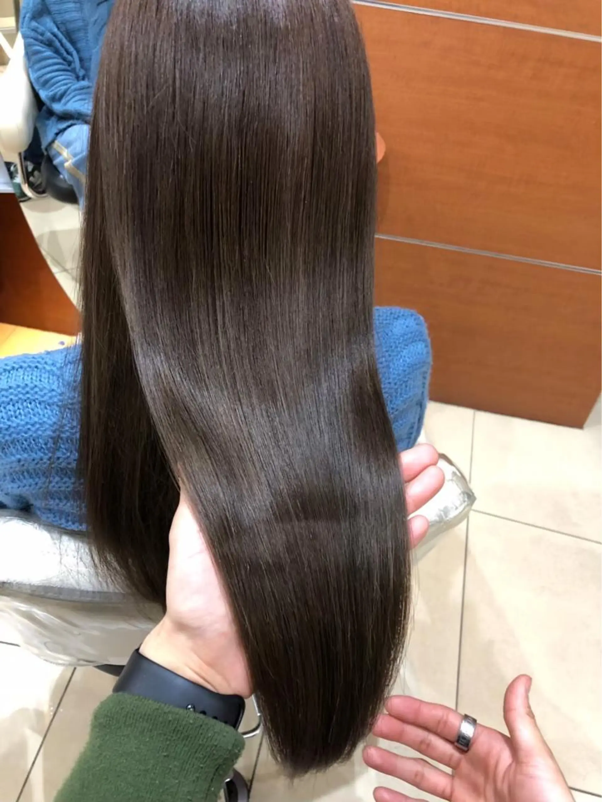 ロング カット ヘアカラー 縮毛矯正 全席個室　暖色カラー Zina松園優香🌸のヘアスタイル