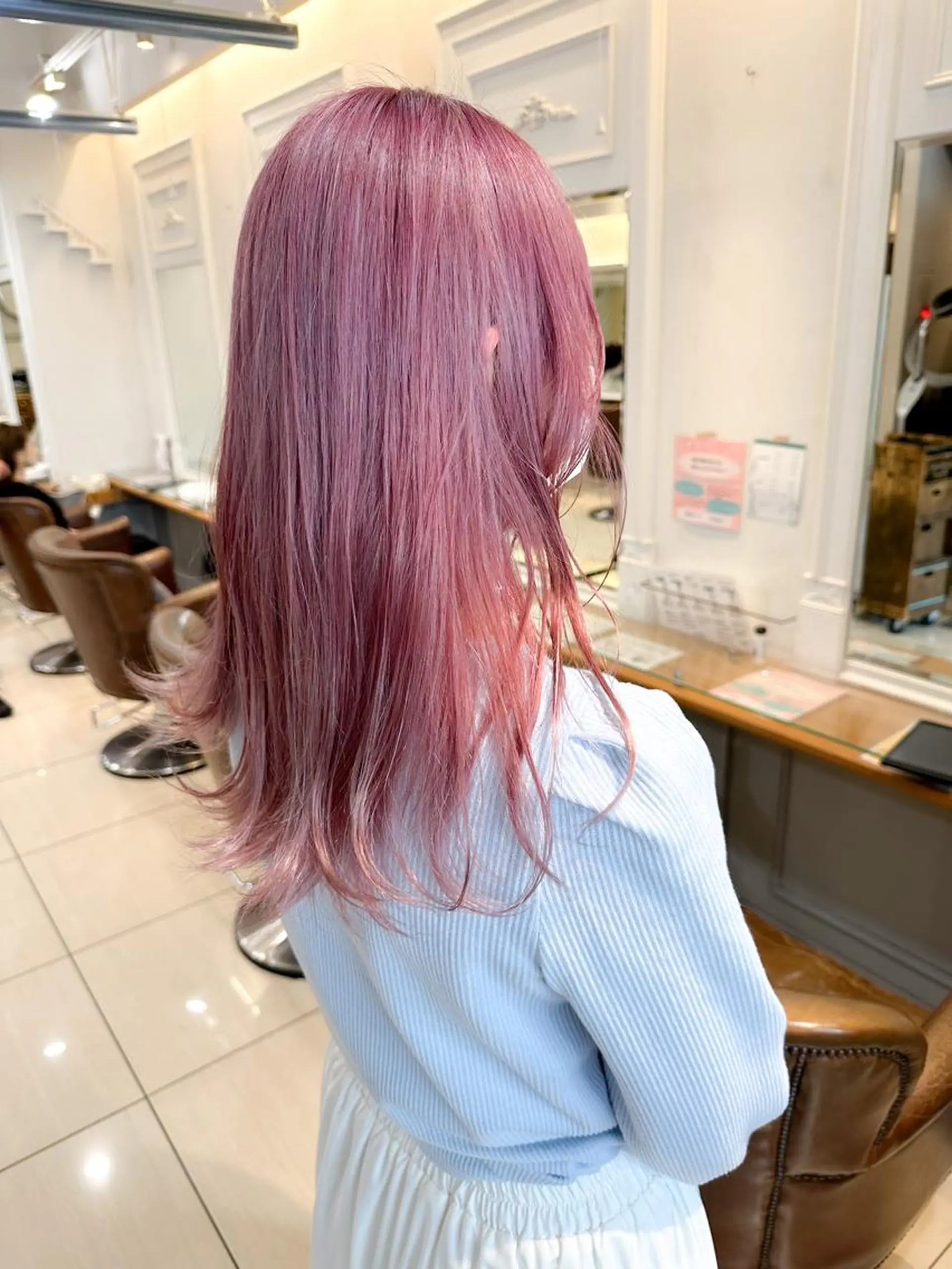 セミロング カラー ダブルカラー ピンクカラー ヘアカラー ✨カラー支持No.1 🧸ワキ カナコ🧸のヘアスタイル