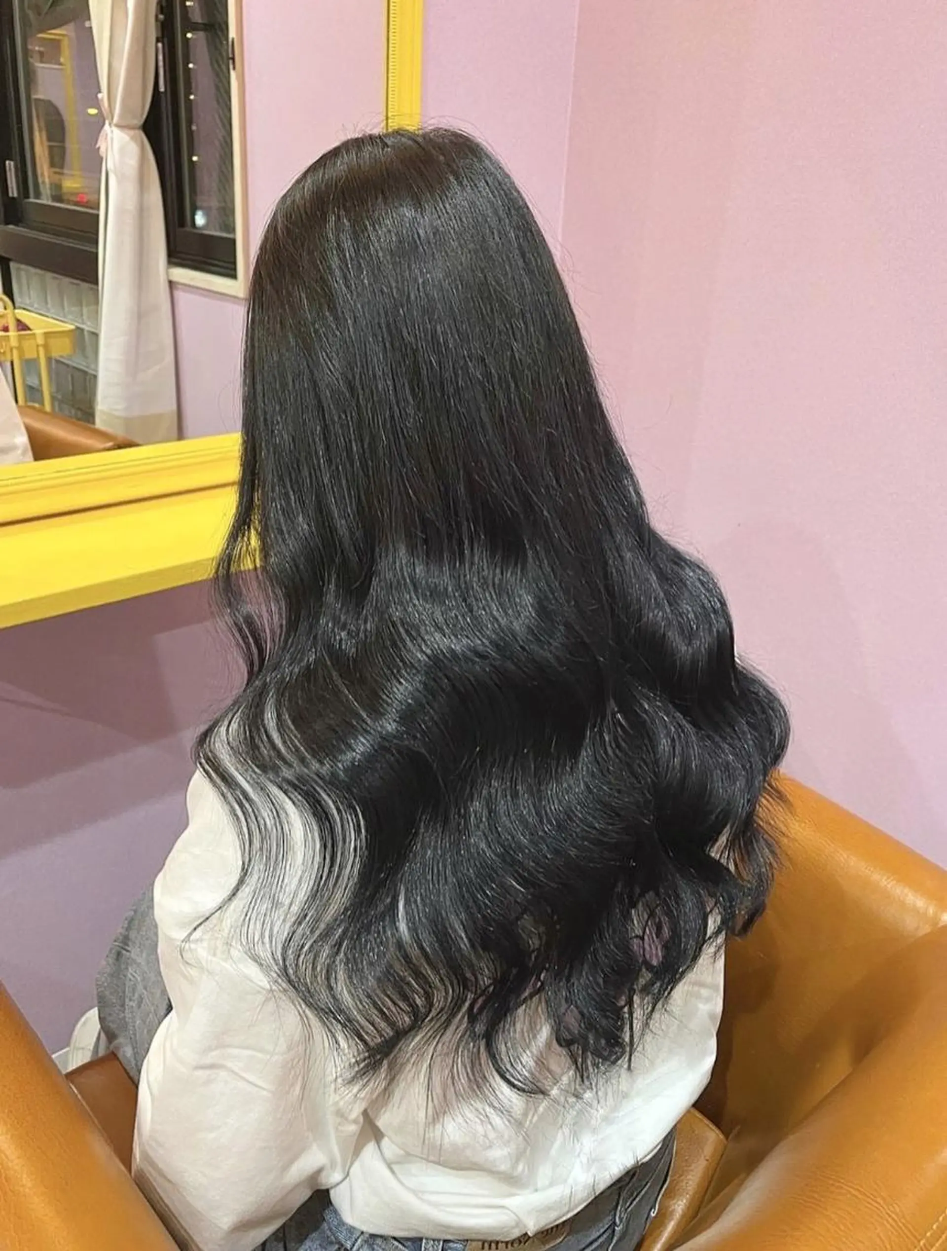 ロング カラー 大阪レミーエクステ チビ編み込みのヘアスタイル