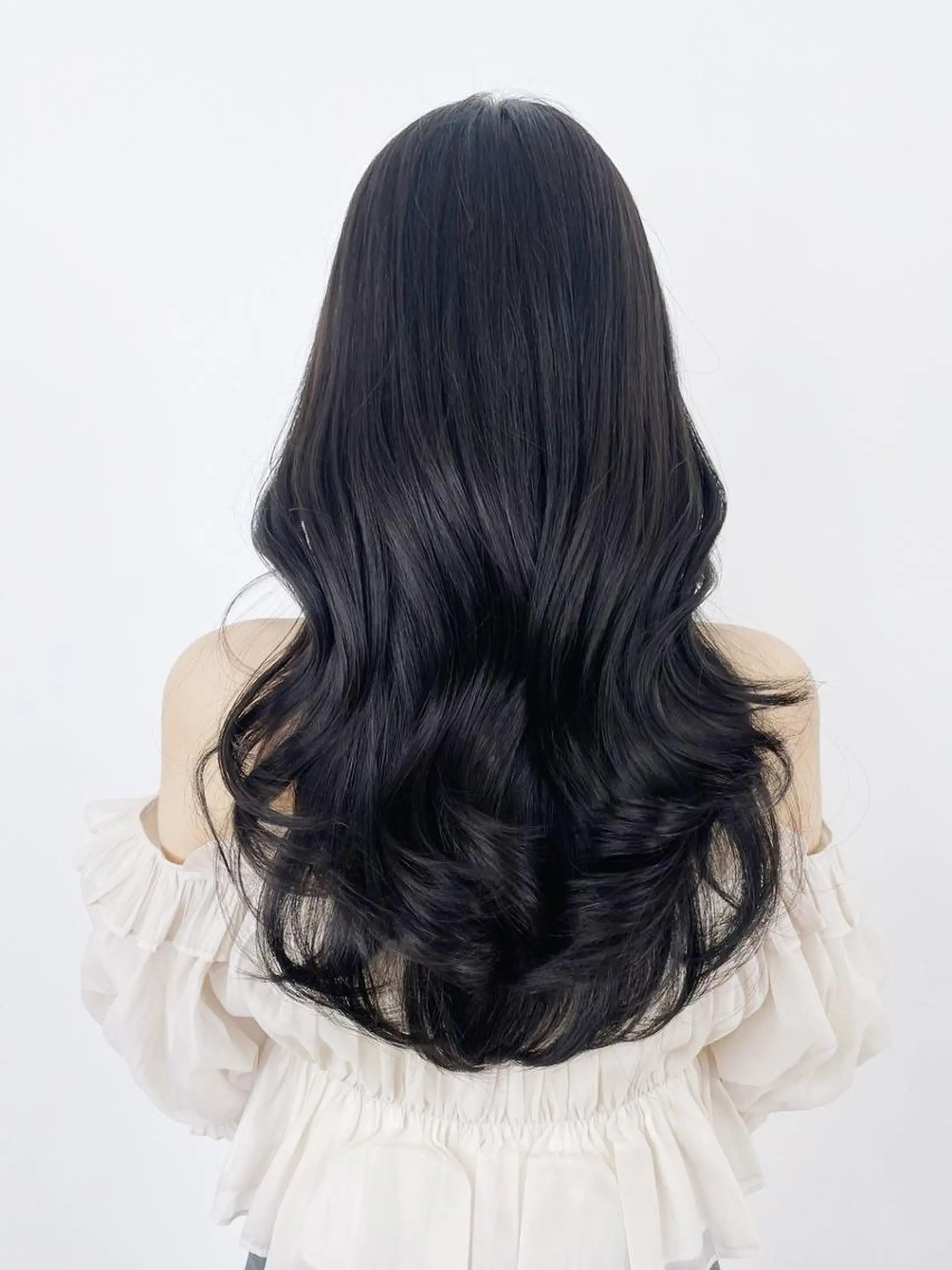 カラー セミロング アッシュ アッシュブラック 黒髪 レイヤーカット カット ヘアカラー トリートメント ITbyALBUM 松戸のヘアスタイル