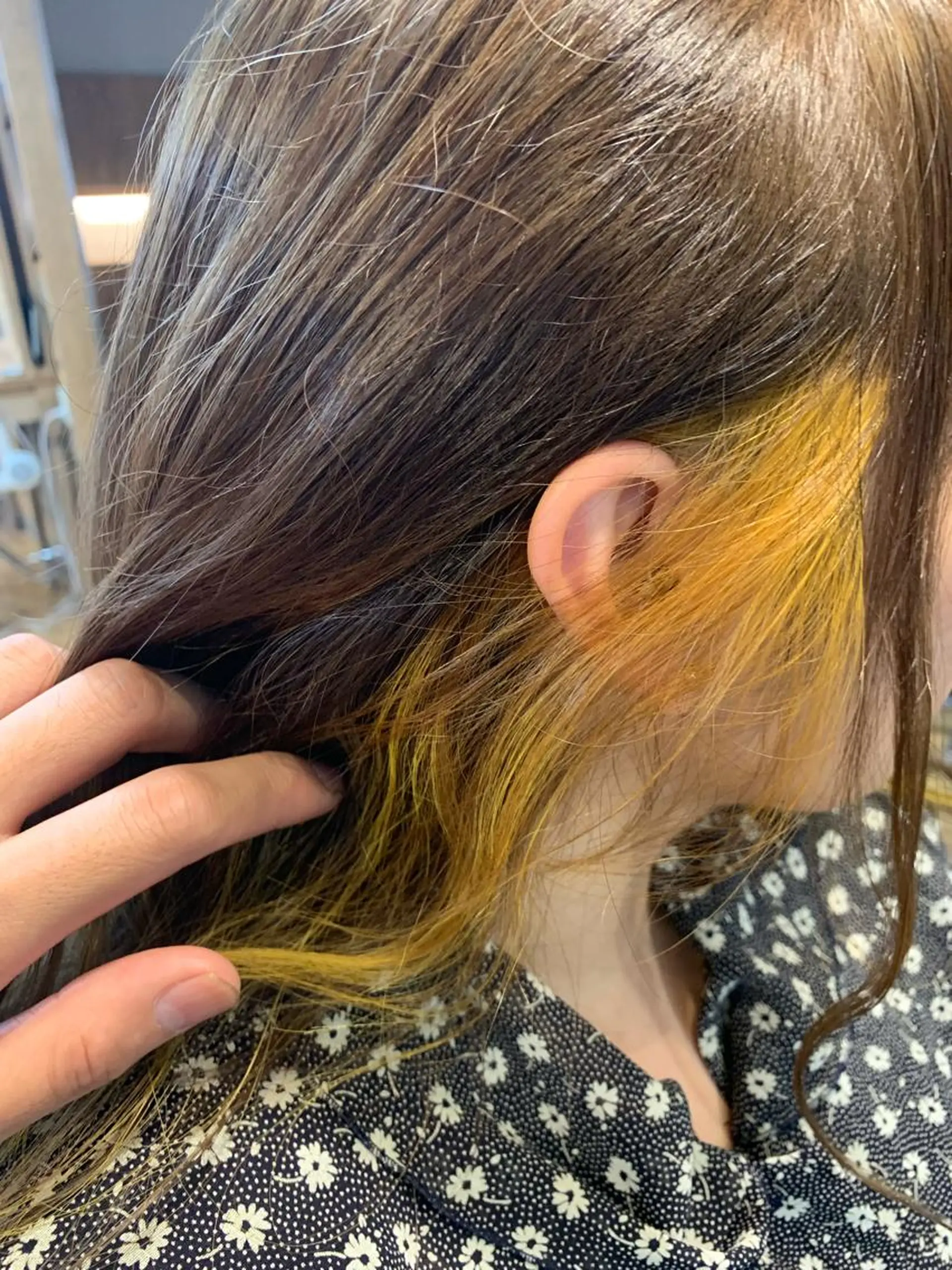 ミディアム カラー ヘアカラー メンズカット　パーマ 特化美容師　中野稜平のヘアスタイル