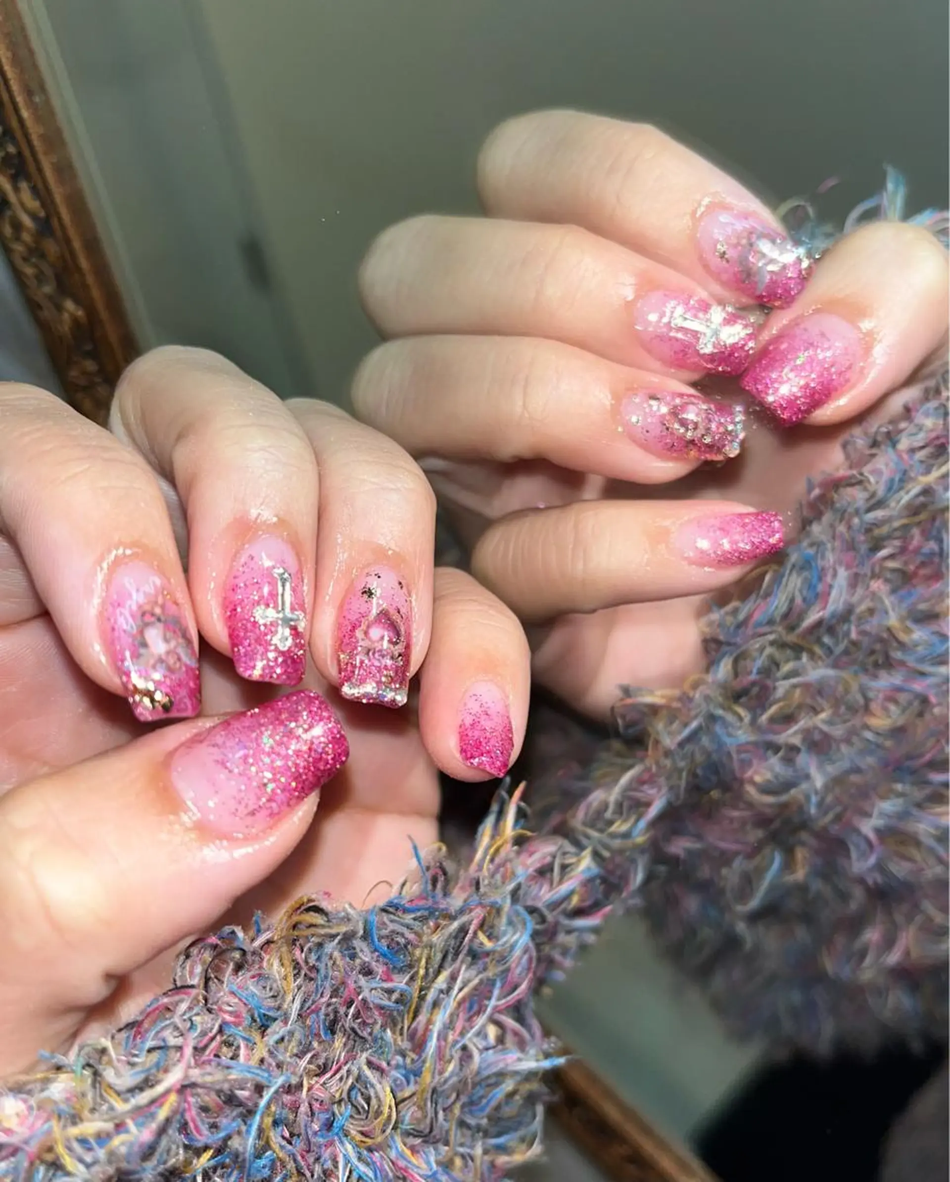 ネイル ガーリー グラデーション ハート キラキラネイル ラメ(グリッター) ハンドネイル para ☀︎ sol by BECK所属・Para Sol nail　Maoのネイルデザイン