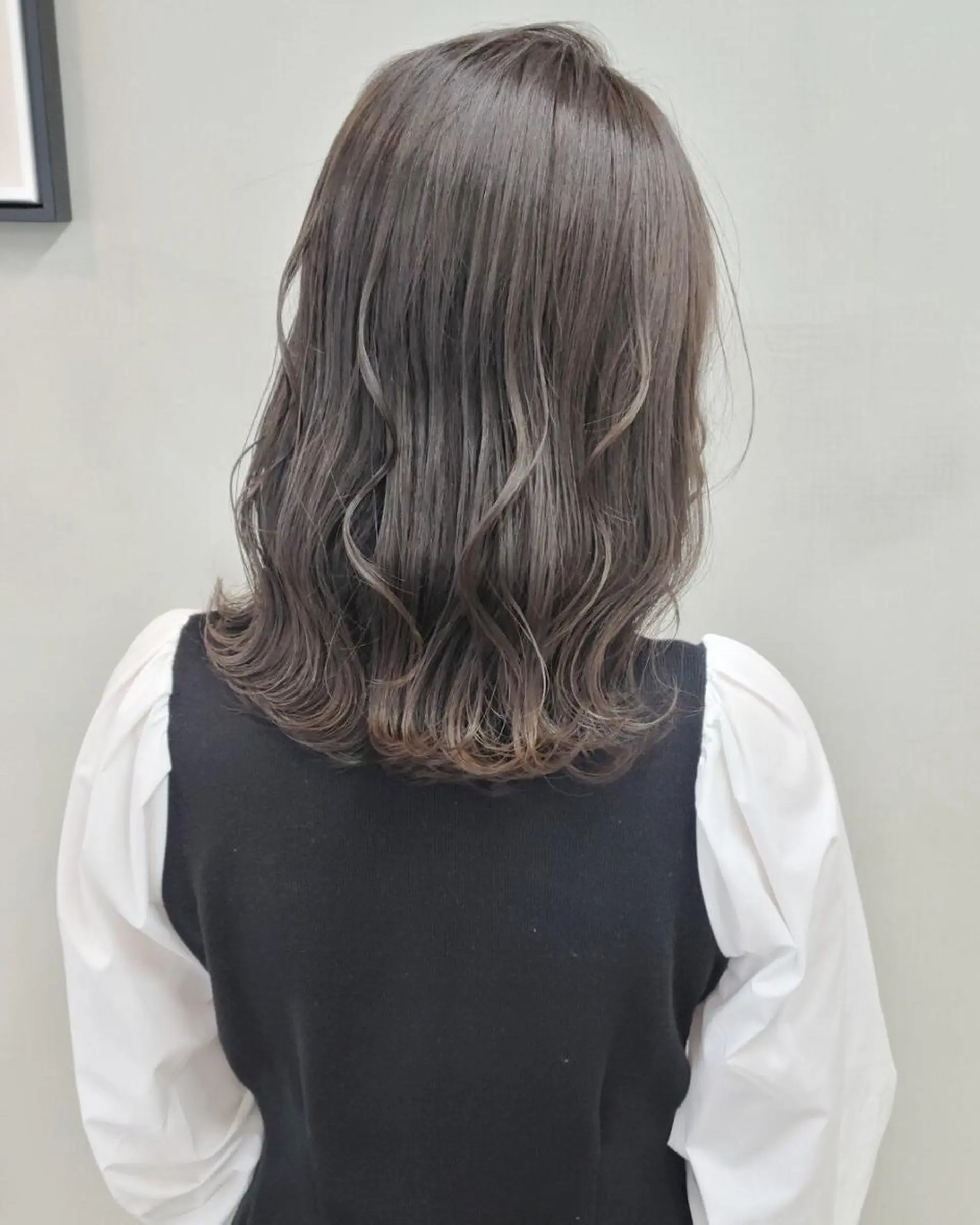 ミディアム カット ヘアカラー トリートメント SOURCE 天王寺のヘアスタイル