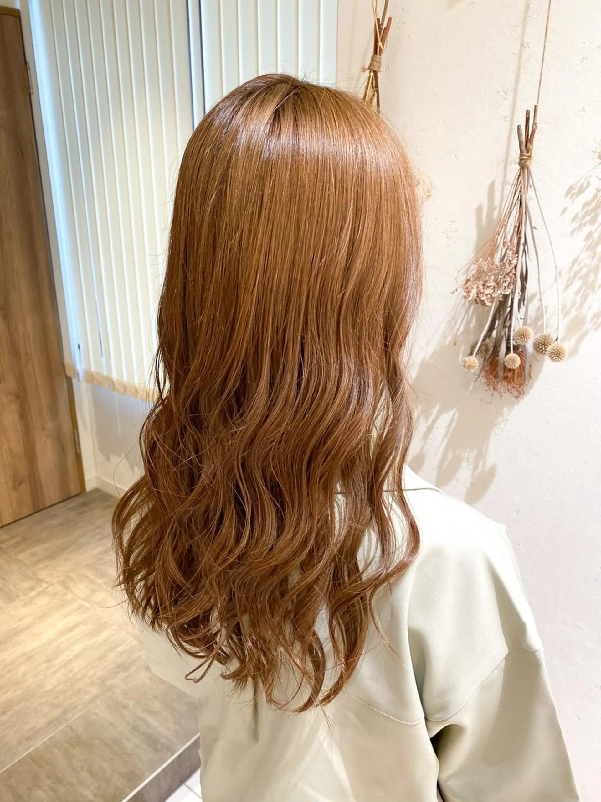 ロング カラー カット ヘアカラー トリートメント 韓国風デザイン 💐MIZUKI💐のヘアスタイル