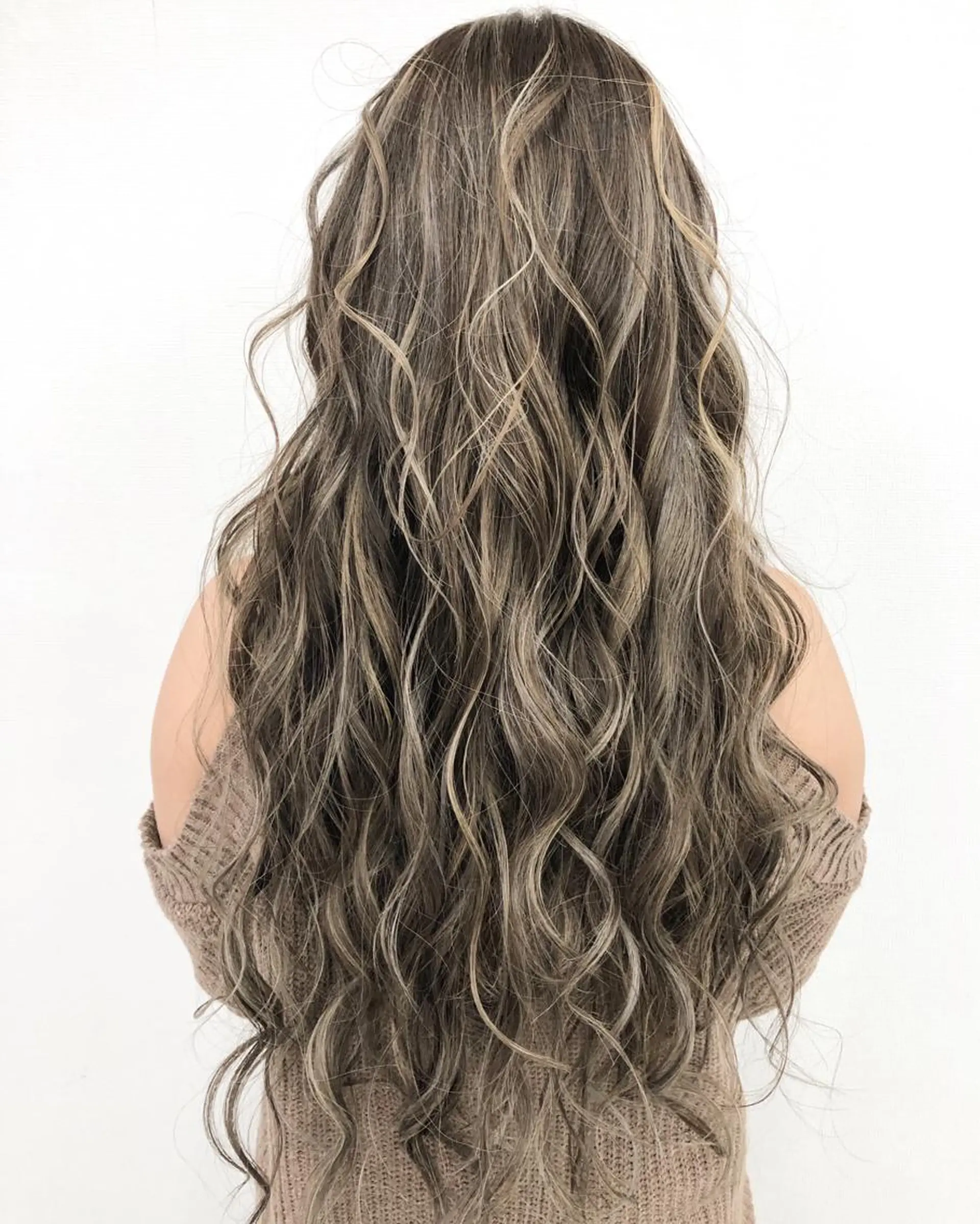 ロング ヘアカラー トリートメント ミルクティーカラー 🌈店長クボのヘアスタイル