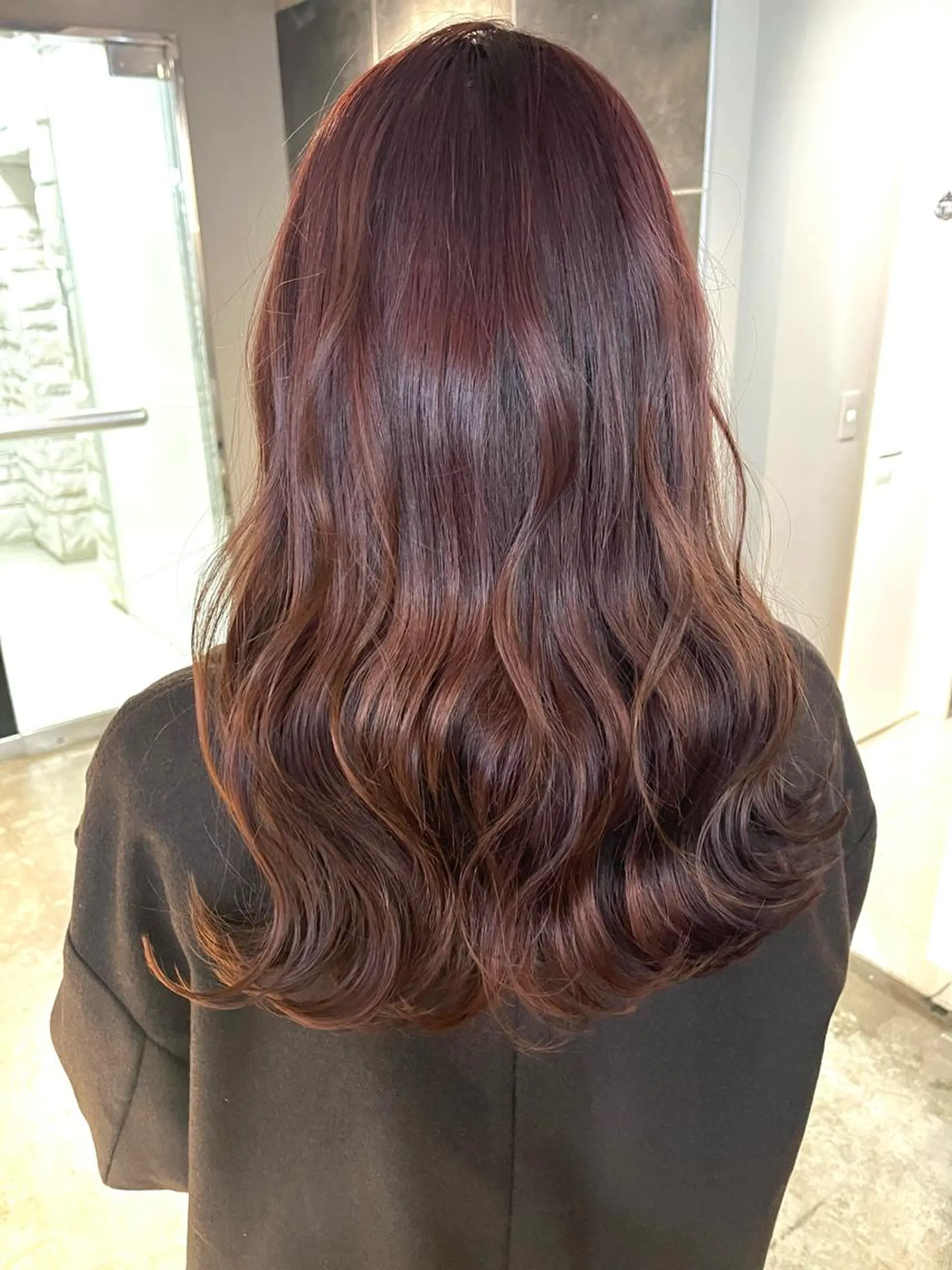 ミディアム ヘアアレンジ メンズ キッズ ネイル マツエク・マツパ アイブロウ ヘアカラー トリートメント GO TODAY SHAiRE SALON所属・透明感カラー🤎 ゆりのヘアスタイル