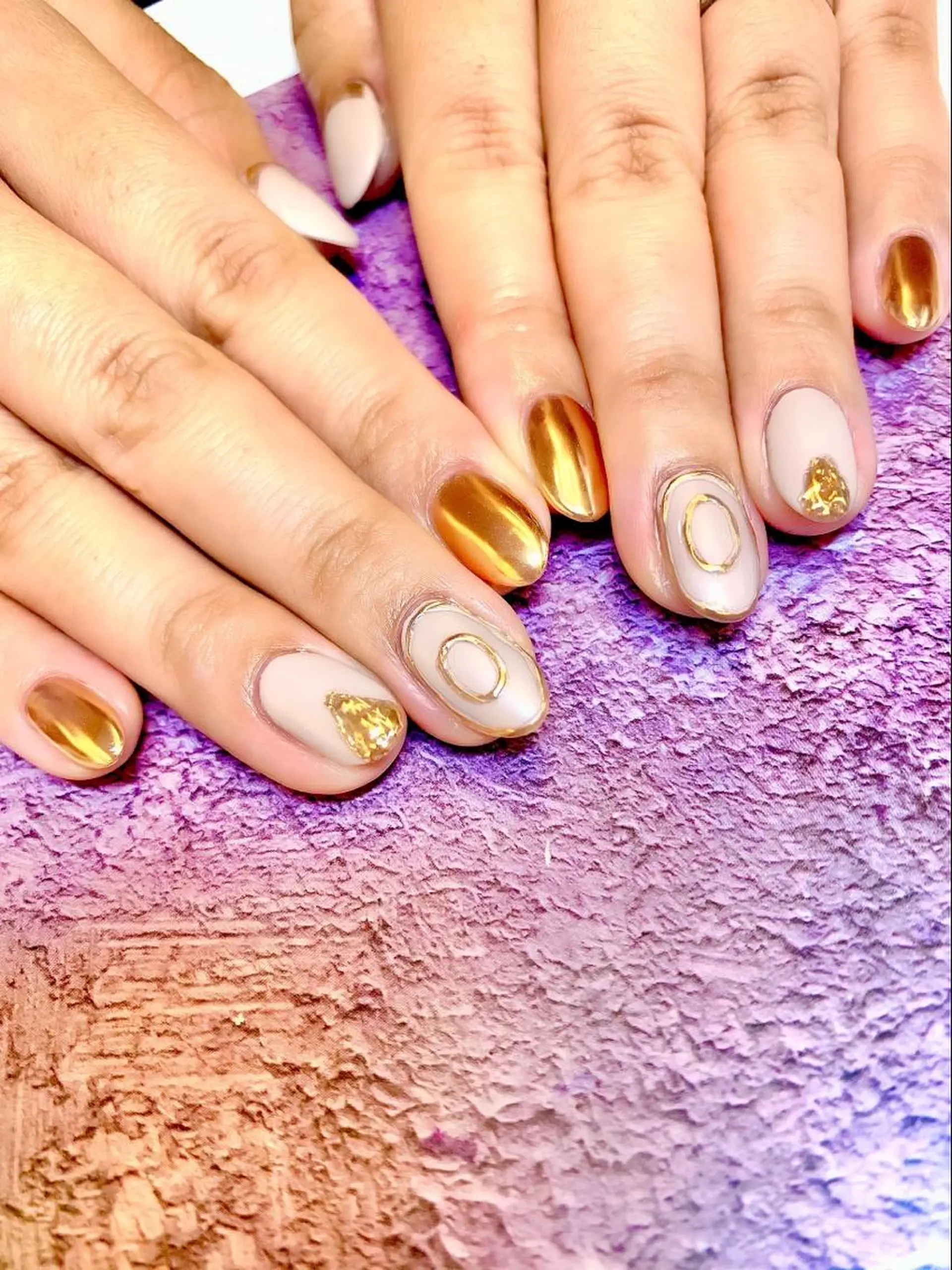 ネイル フットネイル ジェルネイル マグネットネイル ニュアンスネイル パラジェル clover nailのネイルデザイン