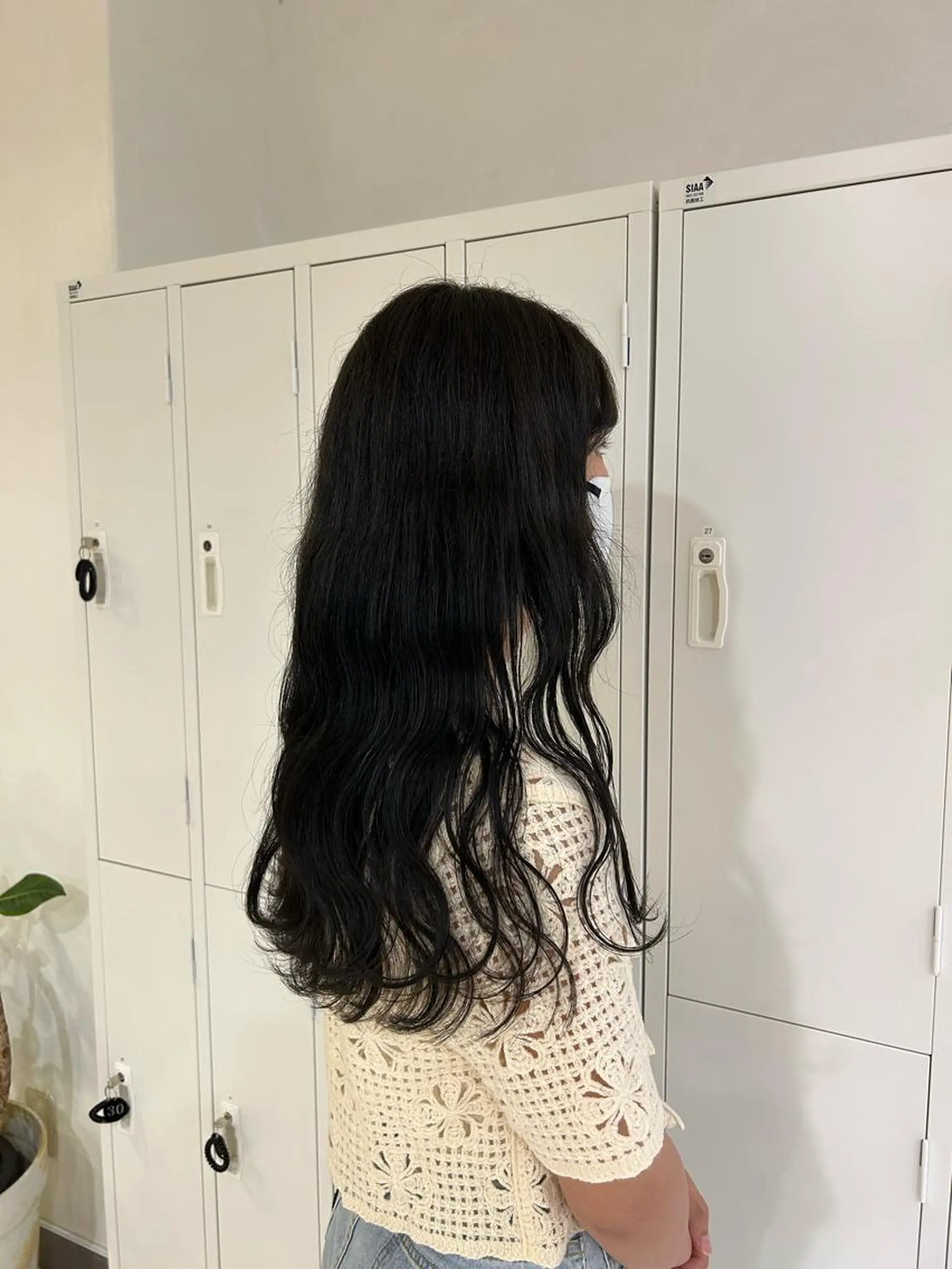 ロング カラー グレージュ amoretto miyuのヘアスタイル