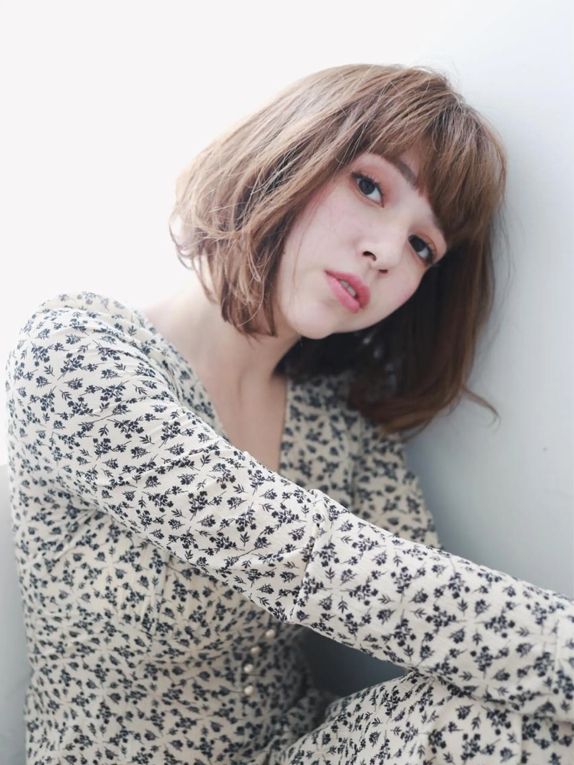 ミディアム カラー ボブ ショート・ボブ💫 シブヤトモヒロのヘアスタイル