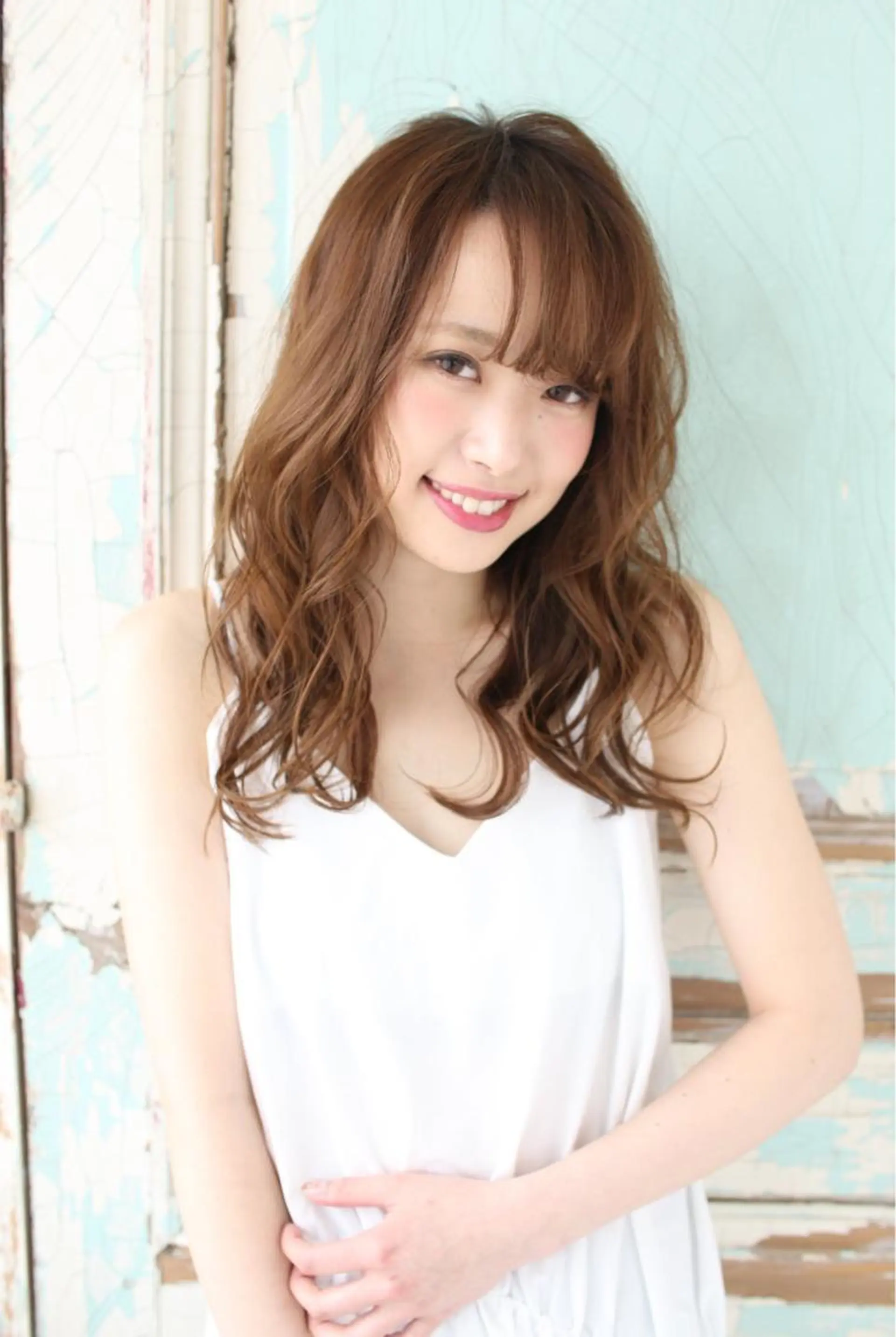ロング カラー ブラウンカラー 透明感カラー FORTE MiLA 新居尚志のヘアスタイル