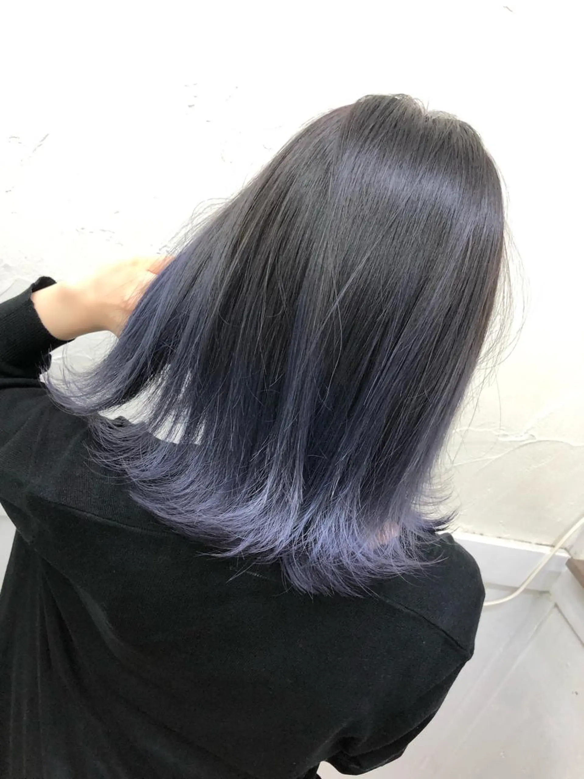 ミディアム カラー ブルーカラー ブルーパープル パープルカラー ヘアカラー FERNA池袋所属・マンツーマン施術✂︎ 金田尚久🎨のヘアスタイル