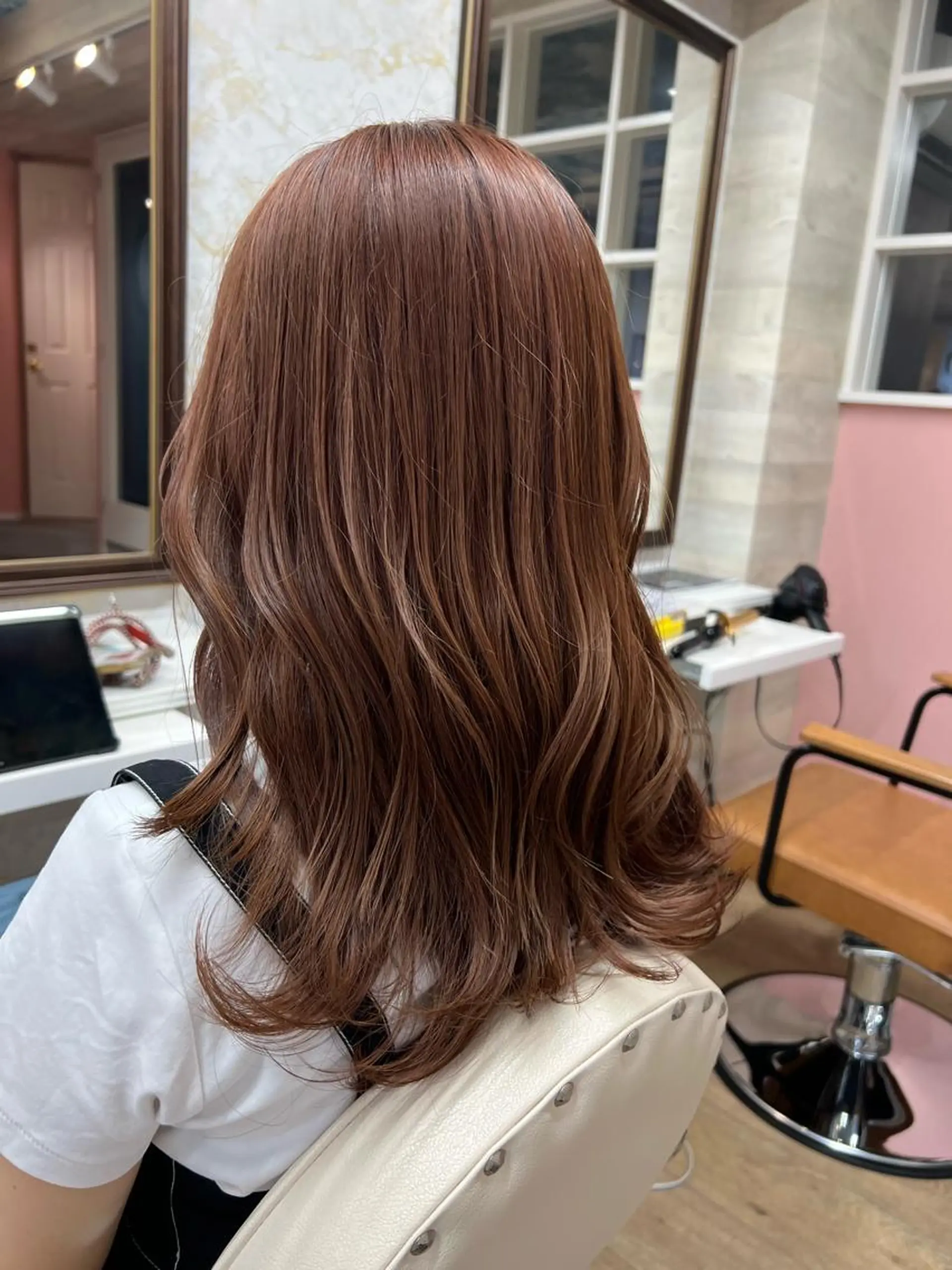 ミディアム カット ヘアカラー トリートメント 髪質改善特化💫 韓国ヘアAyumuのヘアスタイル