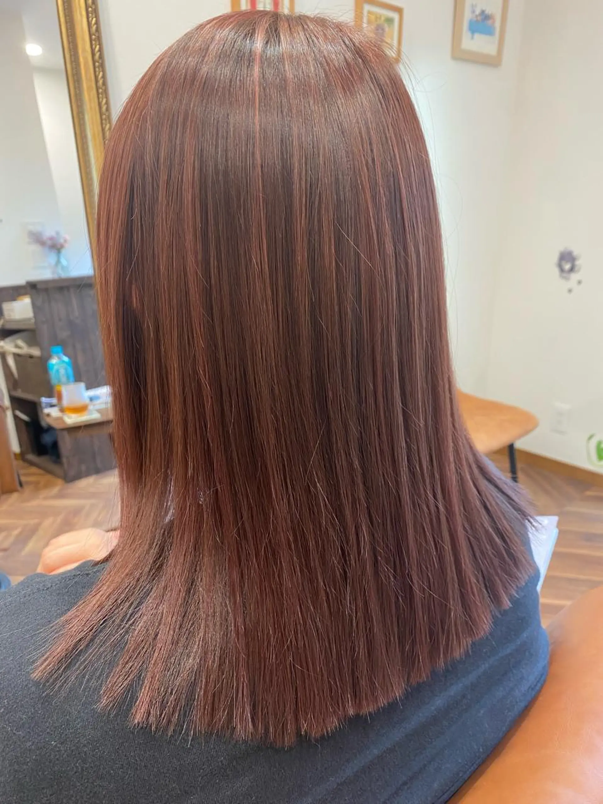 セミロング カラー ハイライトカラー ピンクカラー ハイライト カット ヘアカラー トリートメント ヘッドスパ gatto  nero所属・【似合わせカット 】🦋岩崎 美保🐾のヘアスタイル