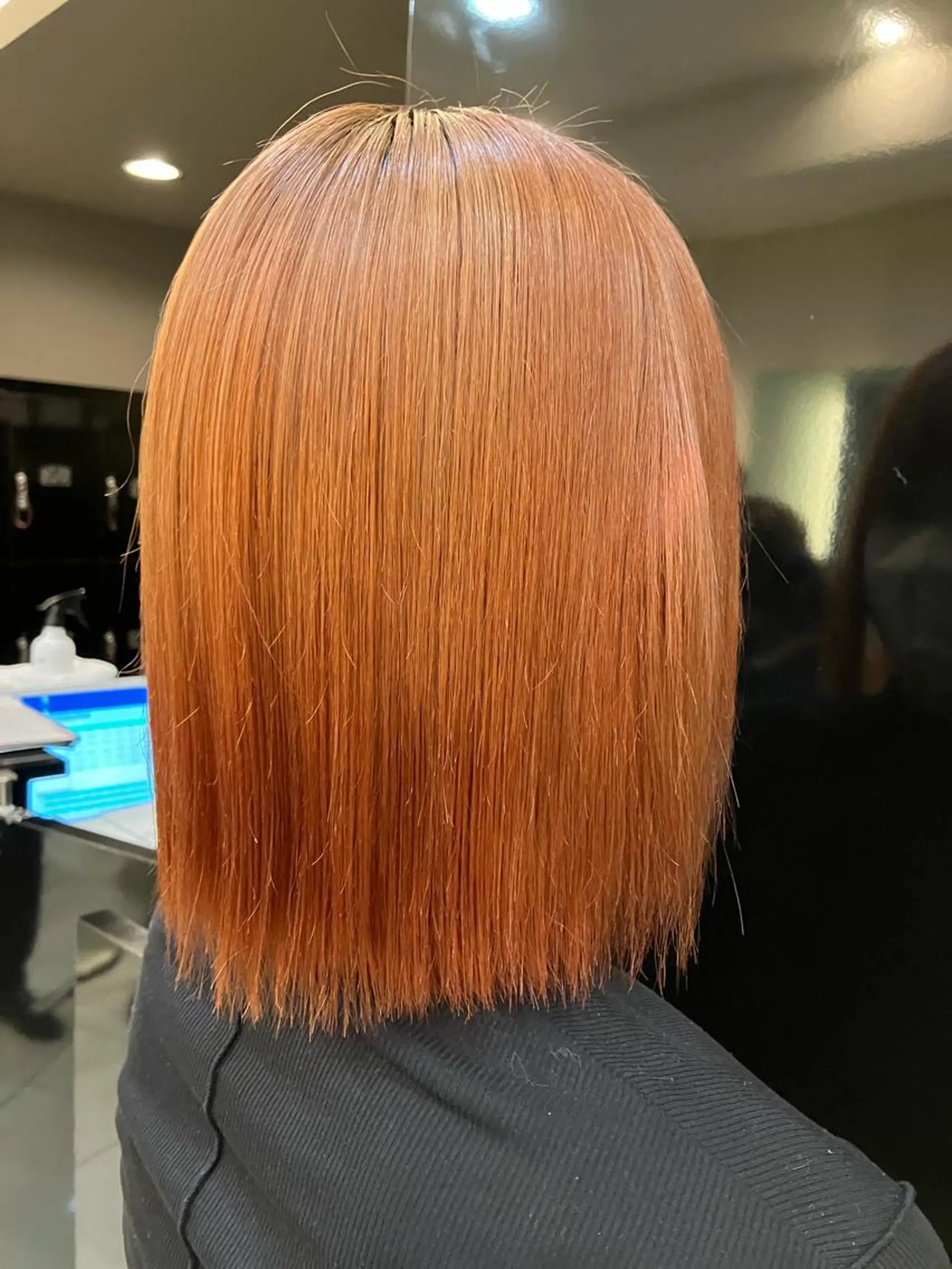 ミディアム yukari 艶髪ヘアのヘアスタイル