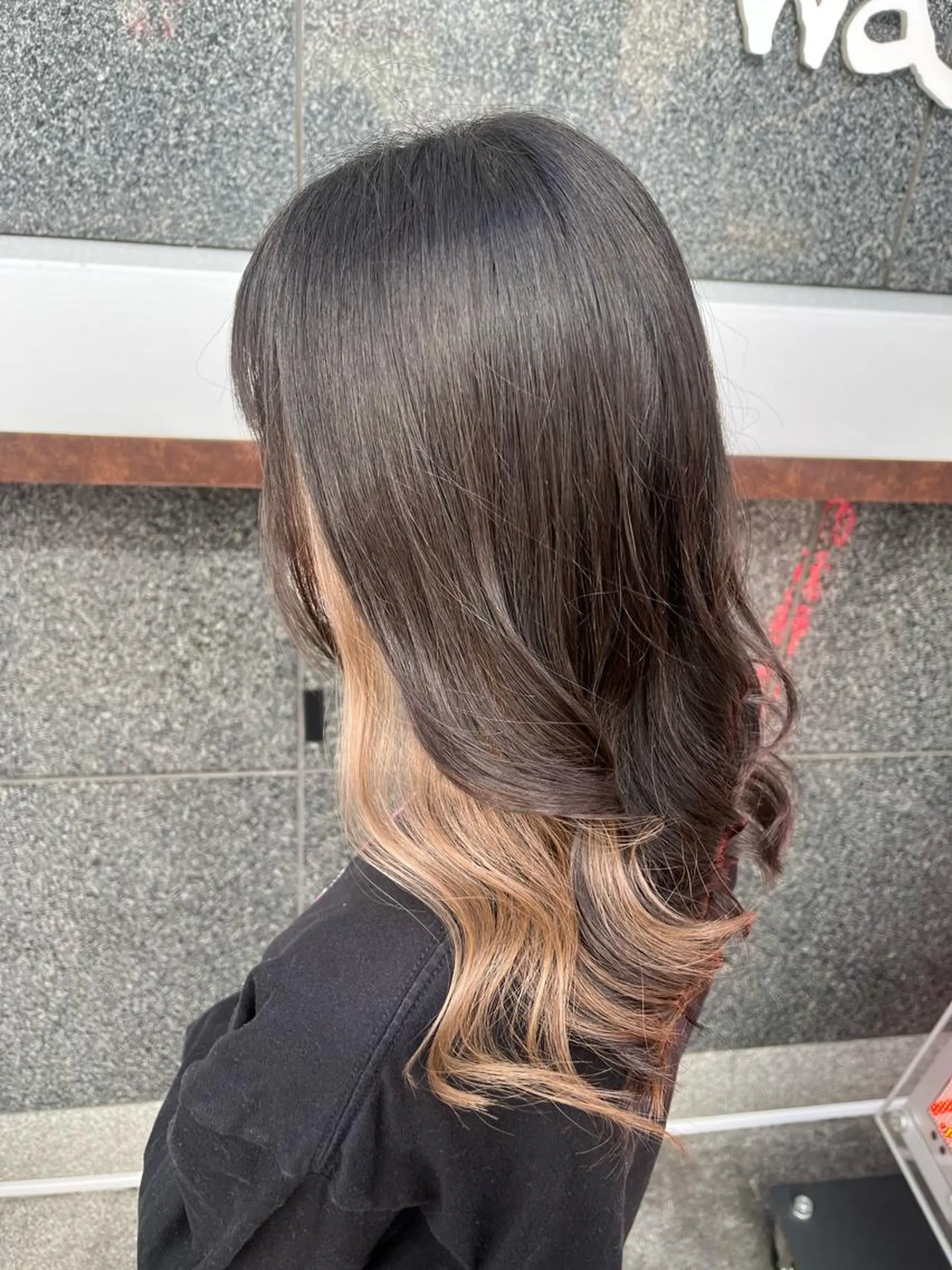 ロング カラー インナーカラー ヘアカラー トリートメント ヘアセット 韓国/インナーカラー 🍑YUI🍑のヘアスタイル