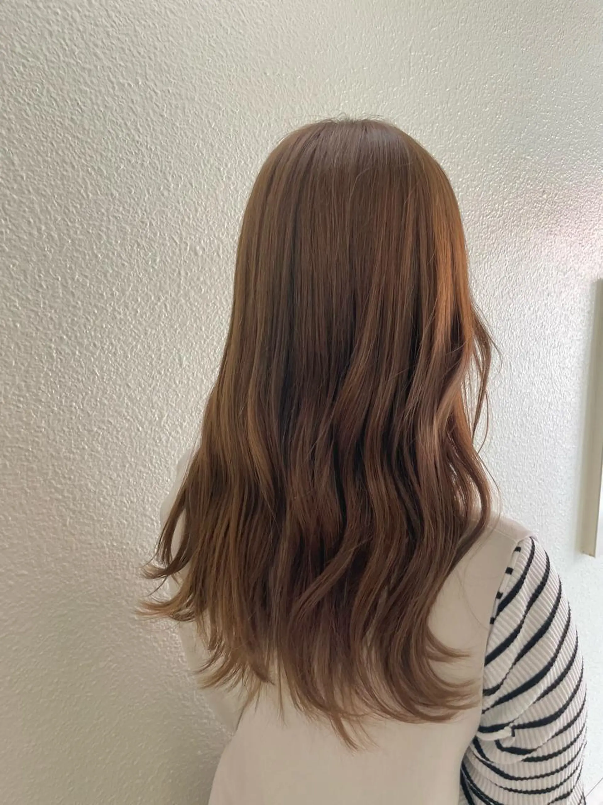 セミロング カラー amoretto narumi🧸のヘアスタイル