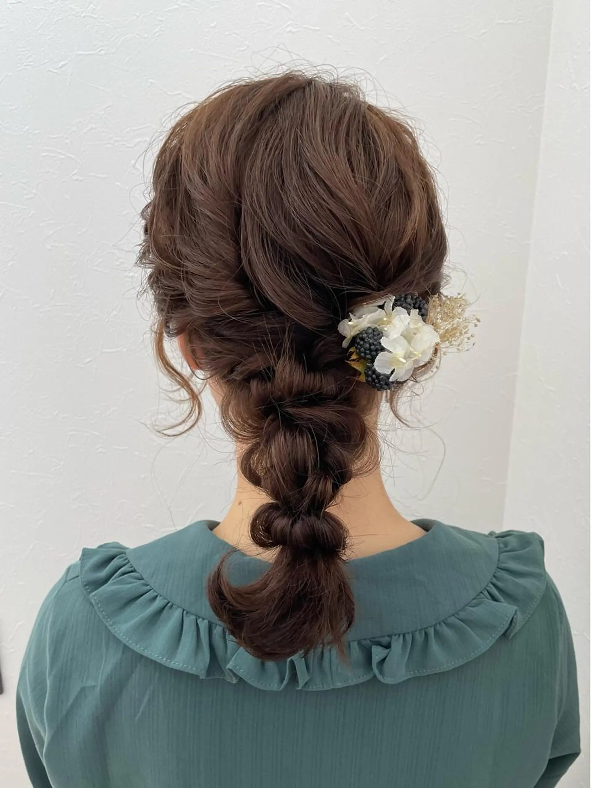 ミディアム ヘアセット 中山 郁恵のヘアスタイル