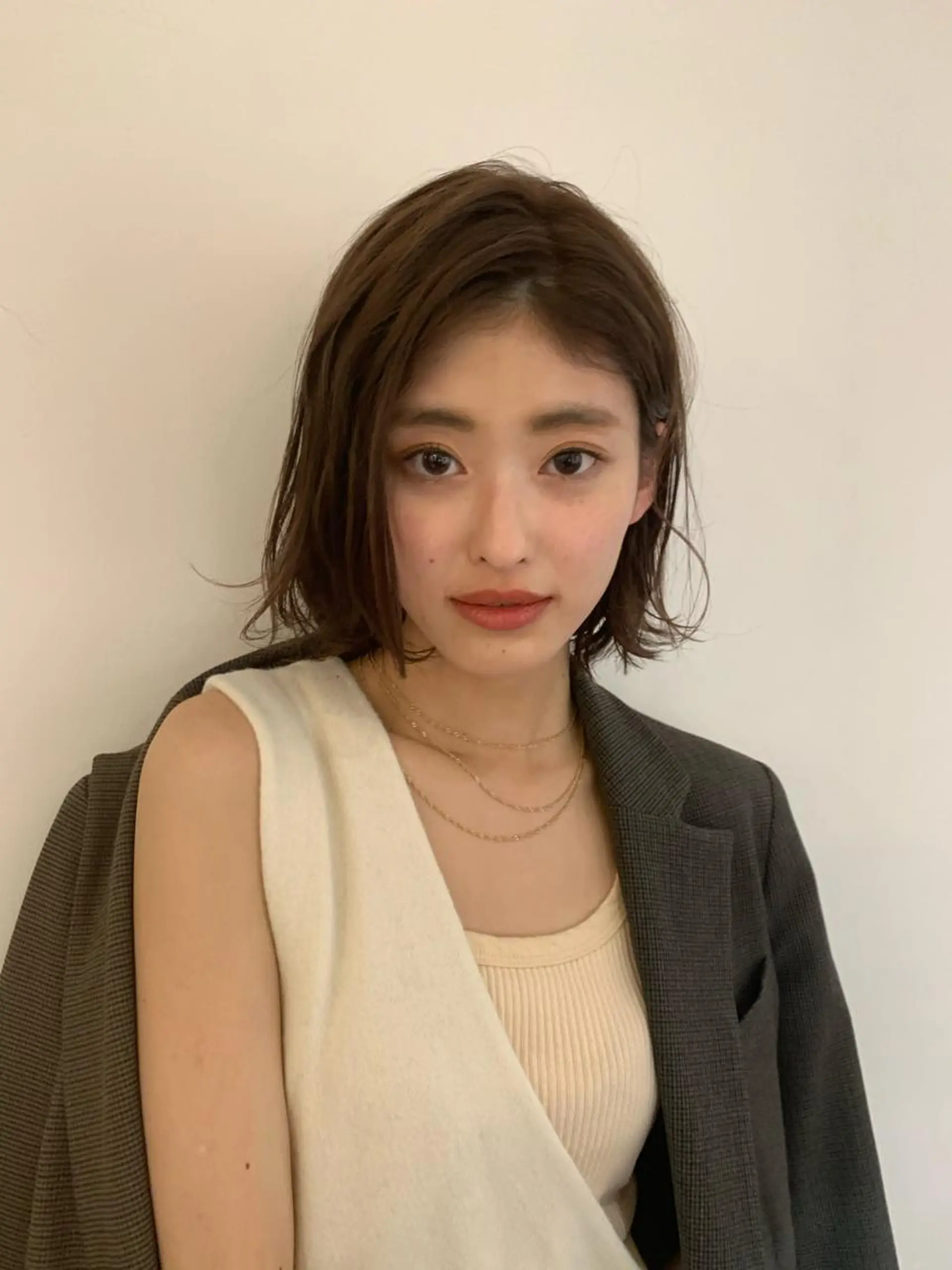 ミディアム GO TODAY SHAIR SALON 梅田NU茶屋町店所属・田中成美/レイヤー カット/透明感カラーのヘアスタイル