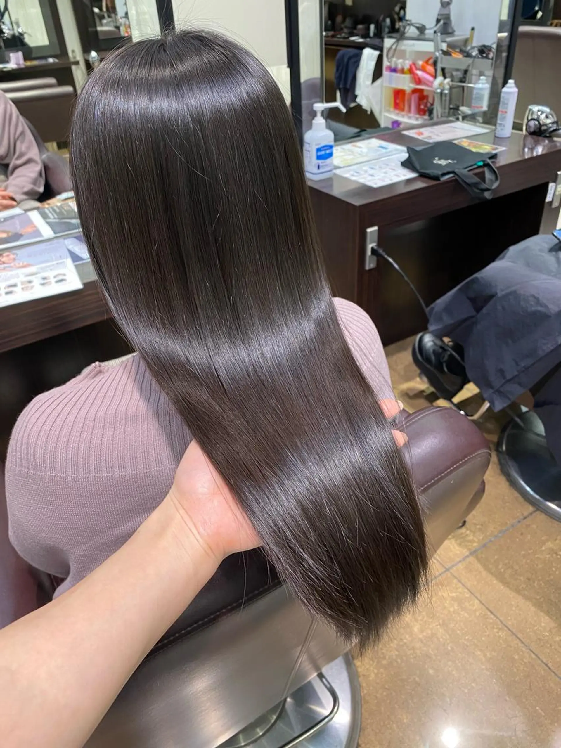 ロング カラー ヘアカラー トリートメント hina☺︎ 髪質改善/ストレートのヘアスタイル