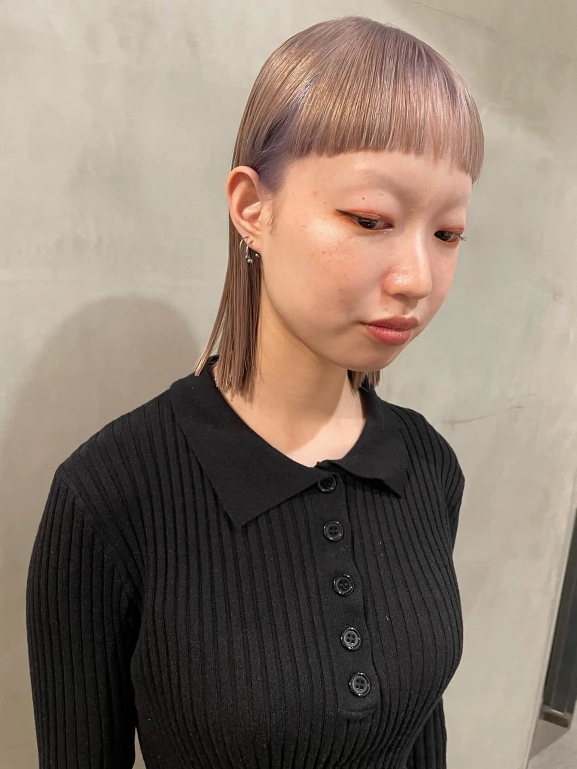 ミディアム カラー カット ヘアカラー トリートメント 優 作のヘアスタイル