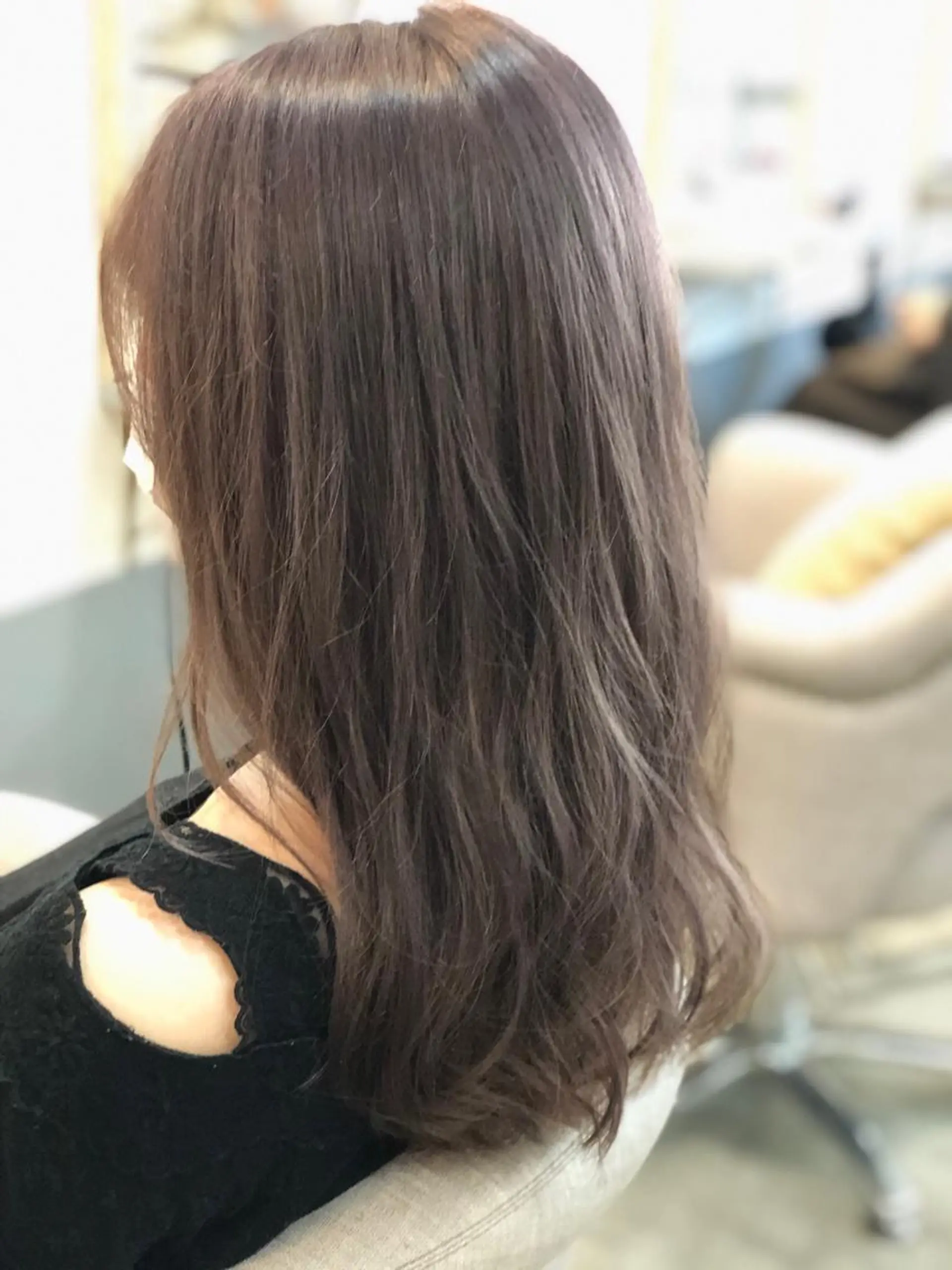 ロング カラー ブリーチ ラベンダーカラー ヘアカラー トリートメント 艶髪/髪質改善/ 縮毛矯正/北島のヘアスタイル