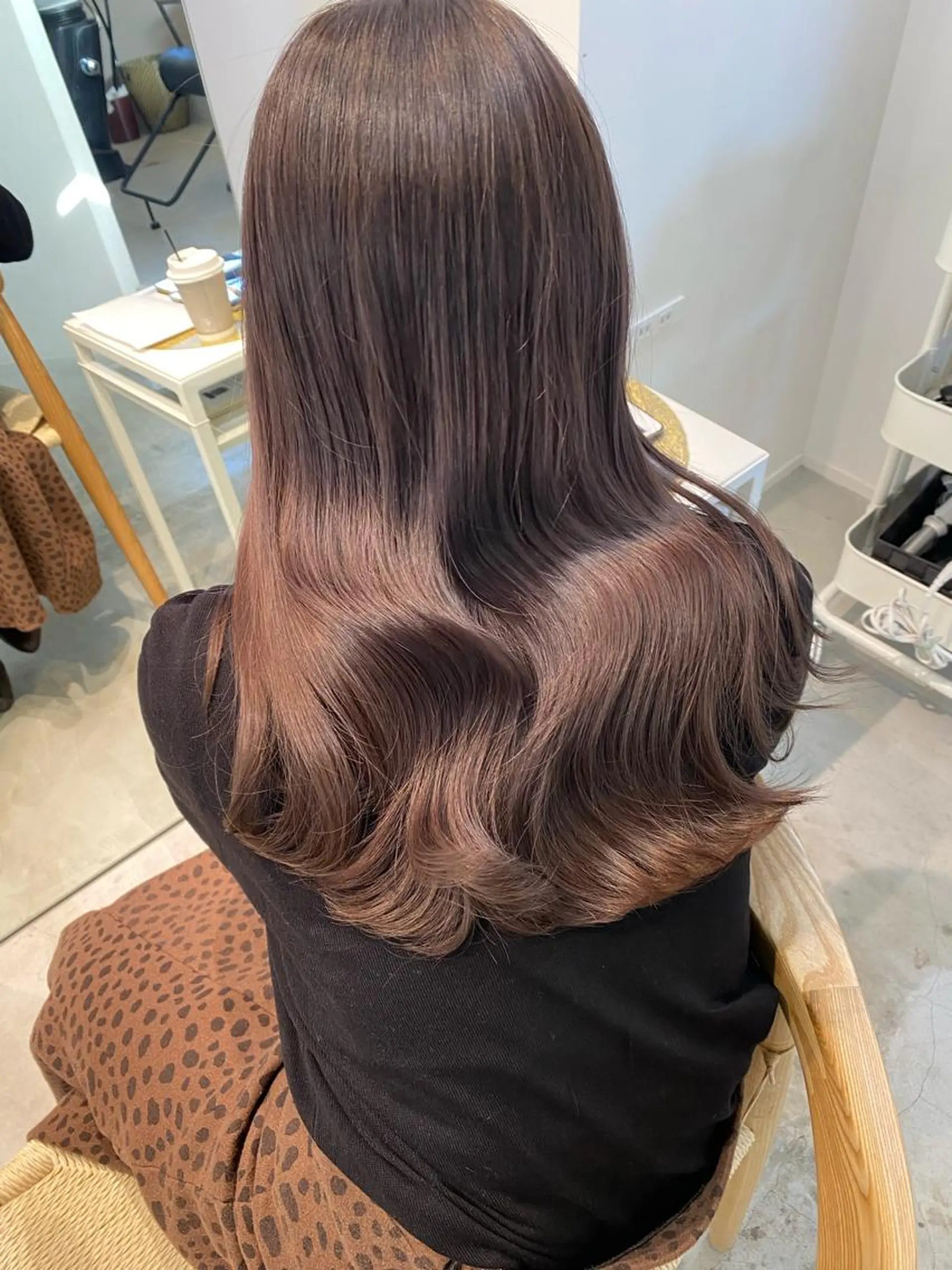 ロング カラー ブリーチ ブラウンカラー ショコラブラウン カット ヘアカラー トリートメント fit stand /HIIRAGIのヘアスタイル