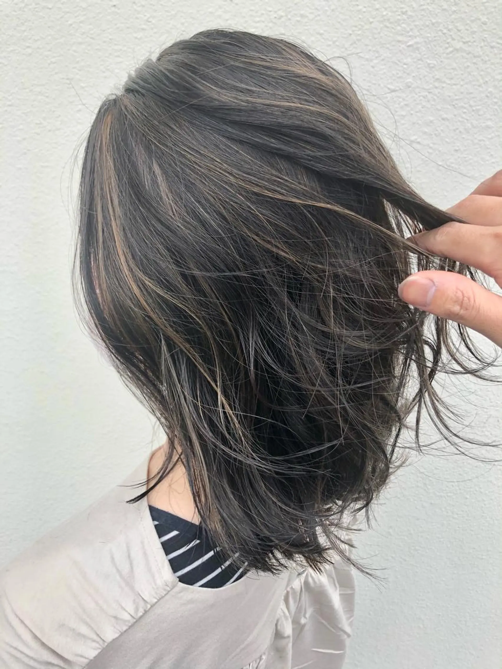 セミロング ハイライト hair terra ce M奈良店のヘアスタイル