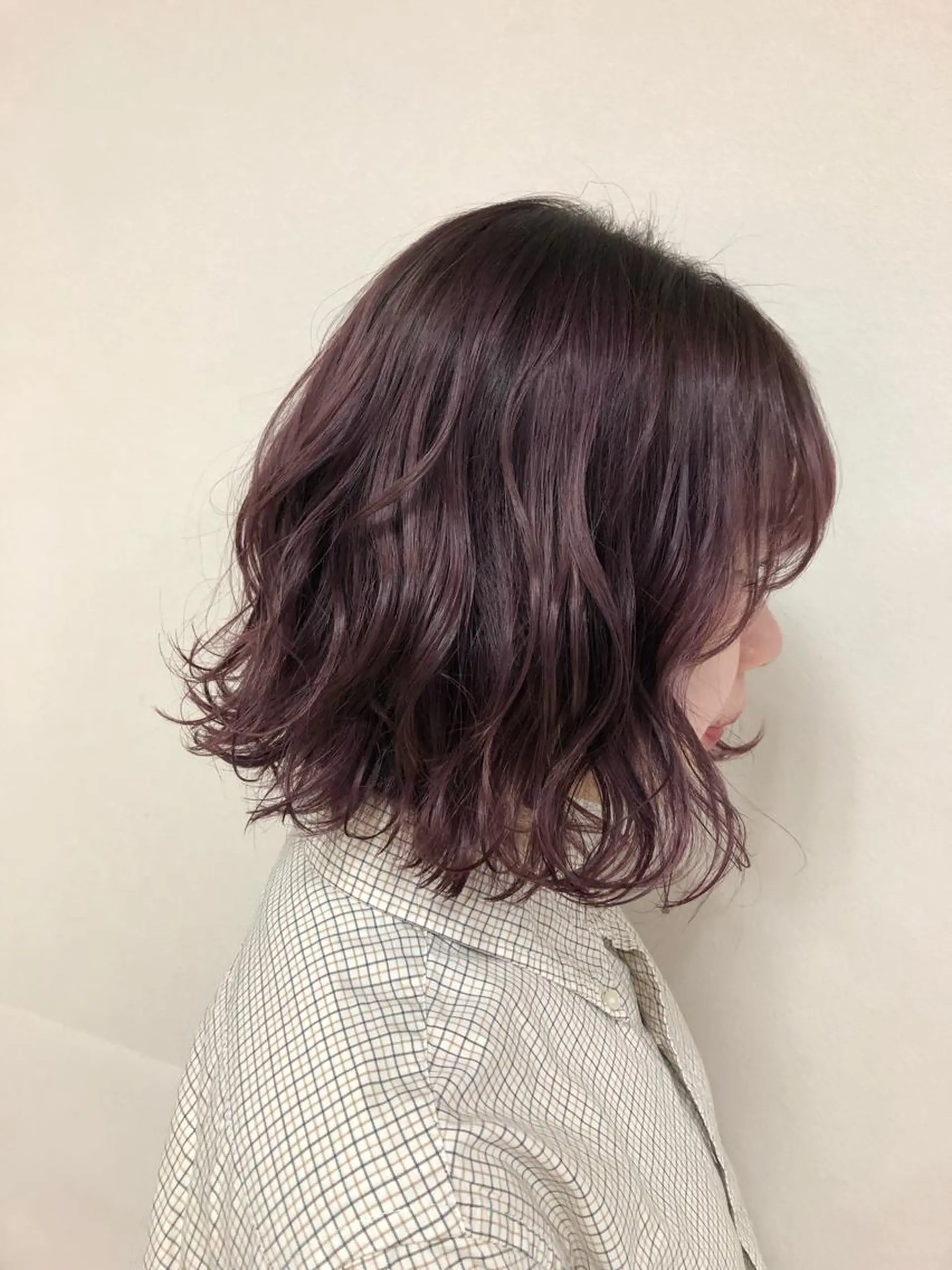 ミディアム カラー ヘアアレンジ ベージュカラー ブリーチ デザインカラー ハイトーンカラー ラベンダーカラー 丸谷 みくのその他イメージ