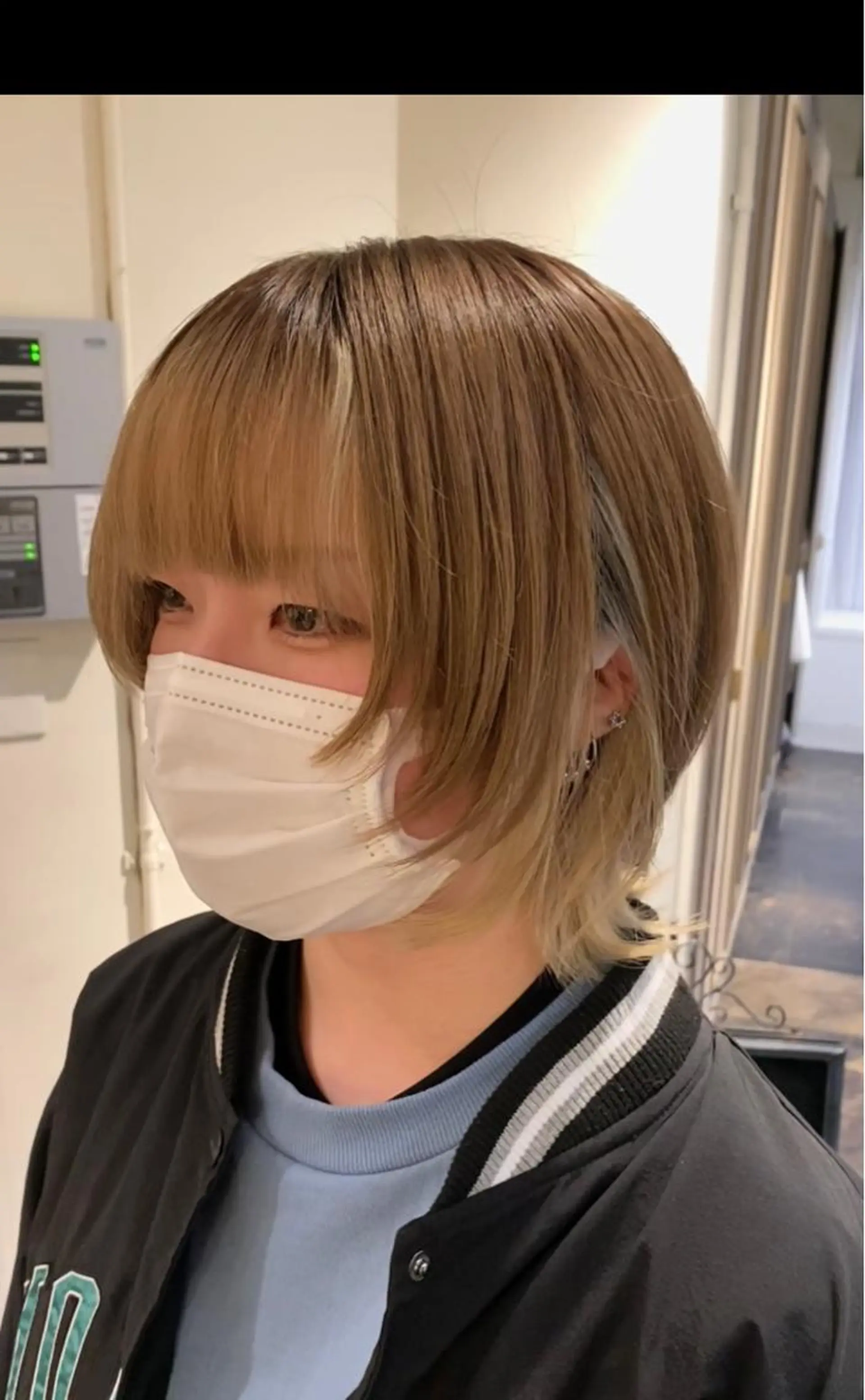 ミディアム 小顔カット ウルフカット 髪質改善＆縮毛矯正専門店LAMRON所属・☁究極自然な縮毛矯正 ︎︎☁横山寛人︎︎☁のヘアスタイル