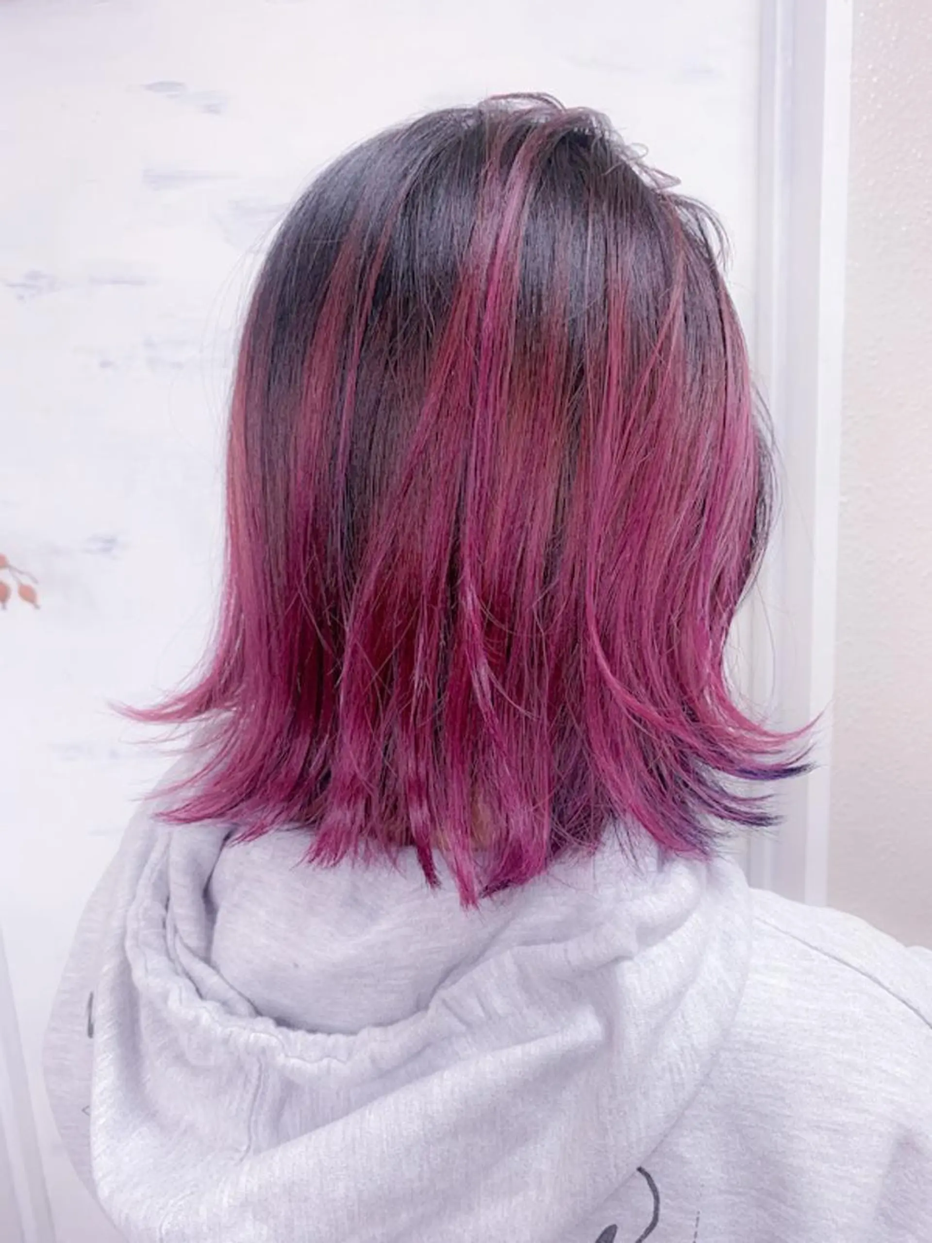 ショート カラー ブルーカラー ブルーパープル インナーカラー パープルカラー ヘアカラー エクステ BOX mico.のヘアスタイル