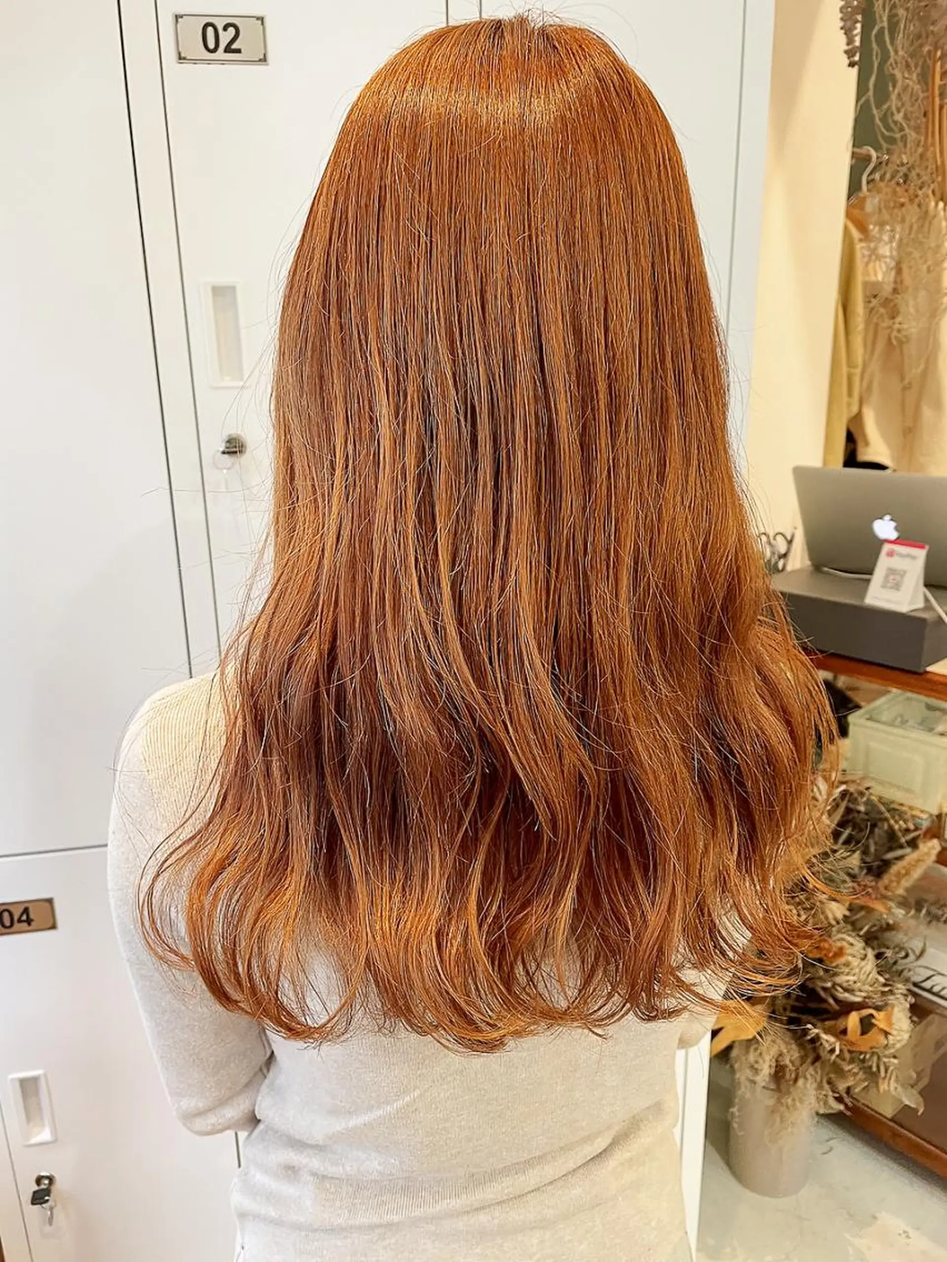 ミディアム カラー アディクシーカラー ブリーチ ブロンド ブルーカラー ハイライトカラー ゆるふわガーリーst yle🩰yuukaのヘアスタイル