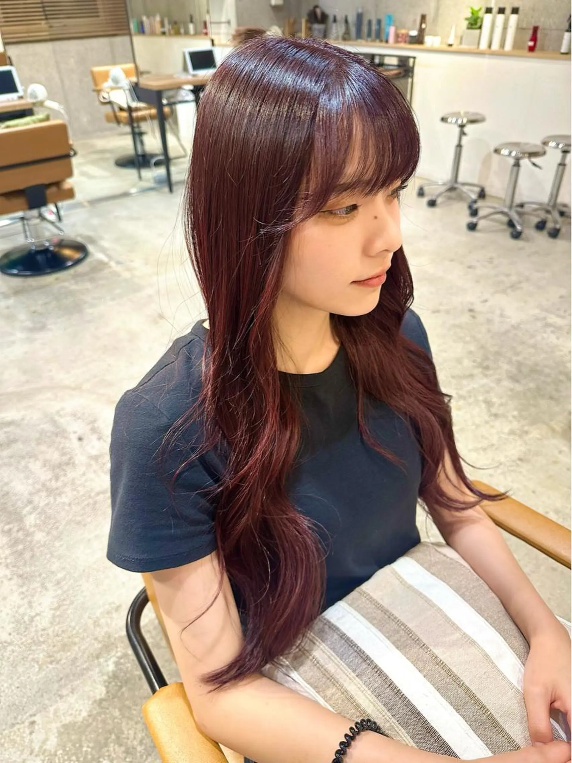 ロング カラー ブリーチ レッドカラー ロング 韓国レイヤー・ボブ/ ⭐️優香⭐️のヘアスタイル