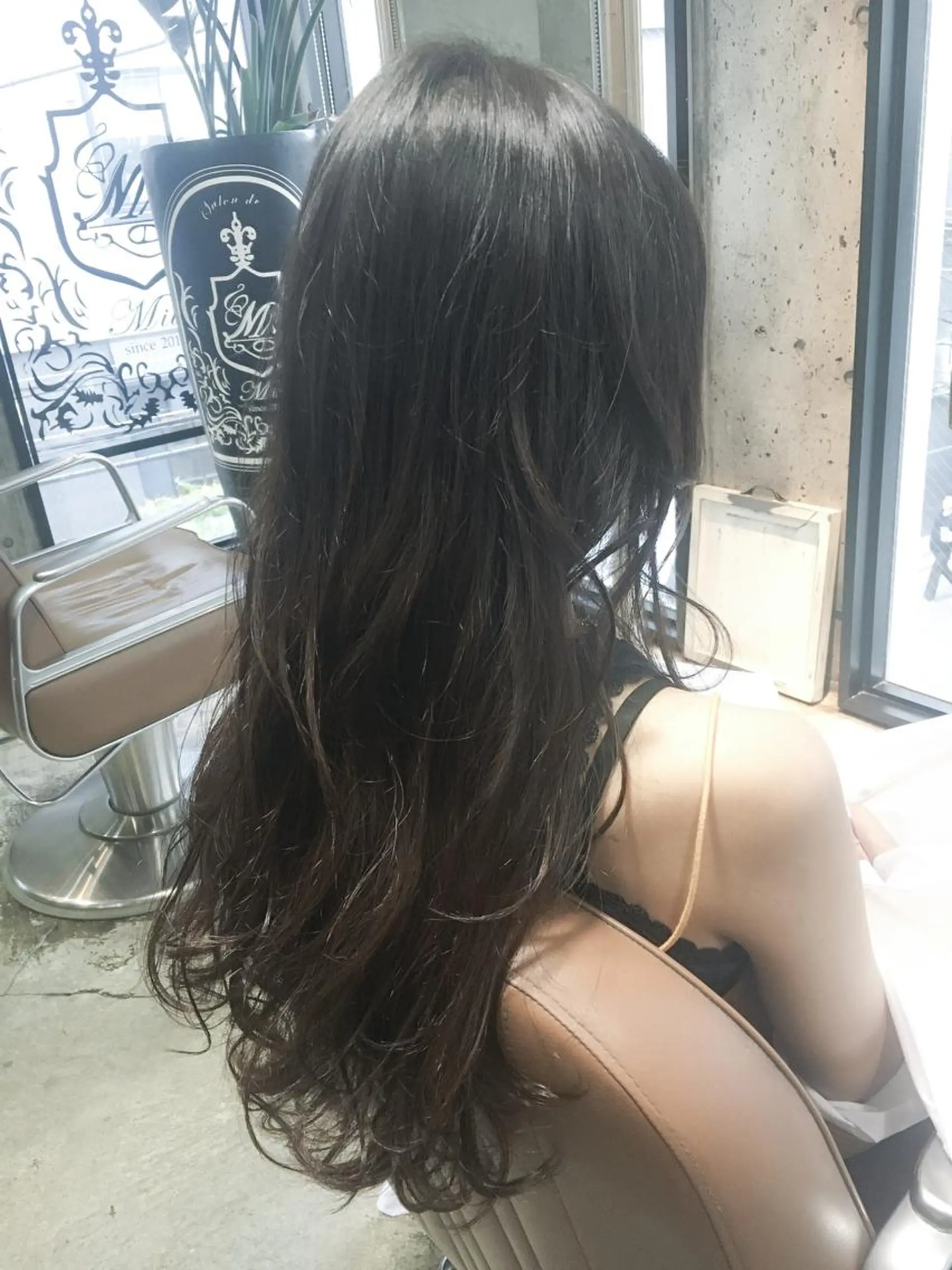 ロング カラー グラデーションカラー グレージュ 北條 優輝のヘアスタイル